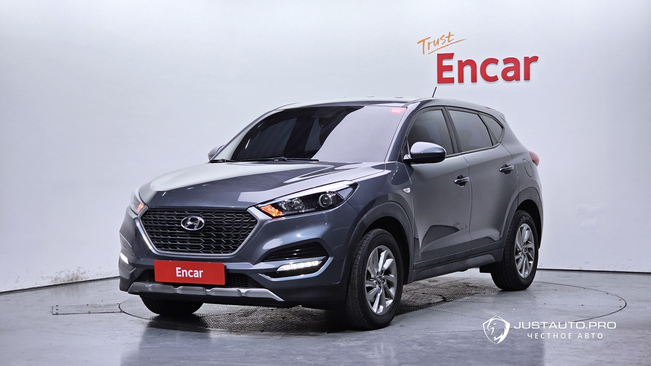 Автомобиль Hyundai Tucson