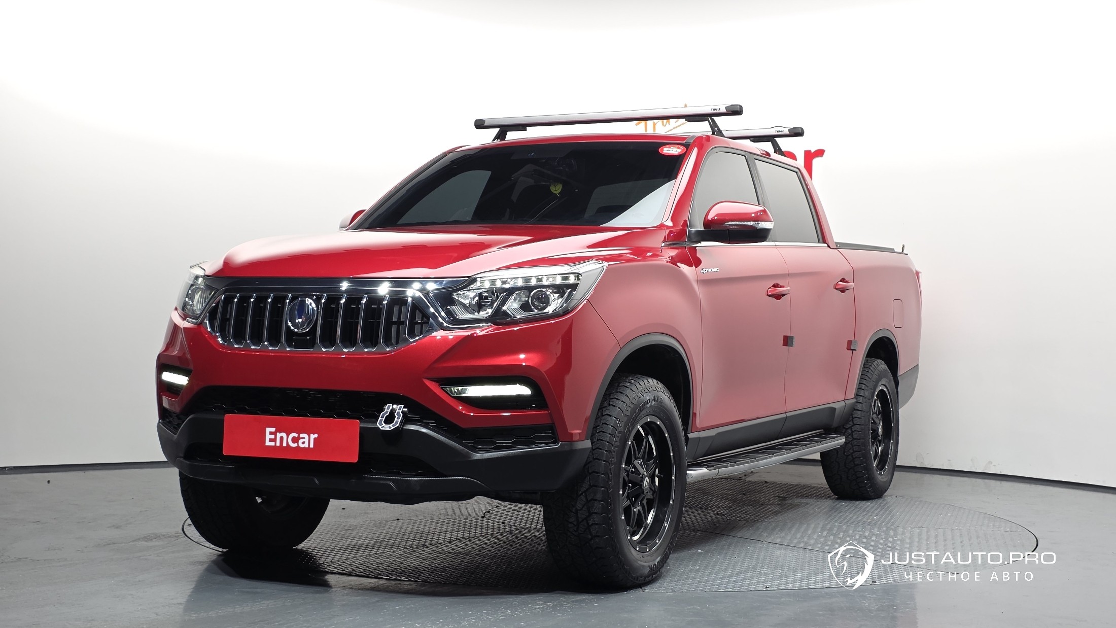 Автомобиль KG_Mobility_Ssangyong Rexton