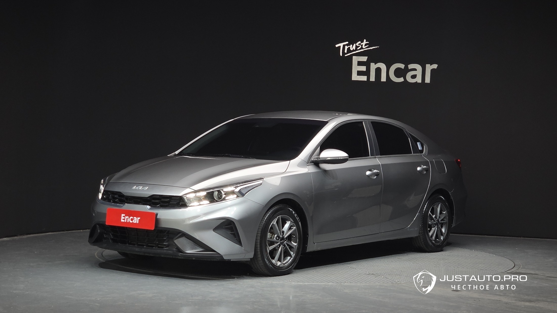 Автомобиль Kia K3