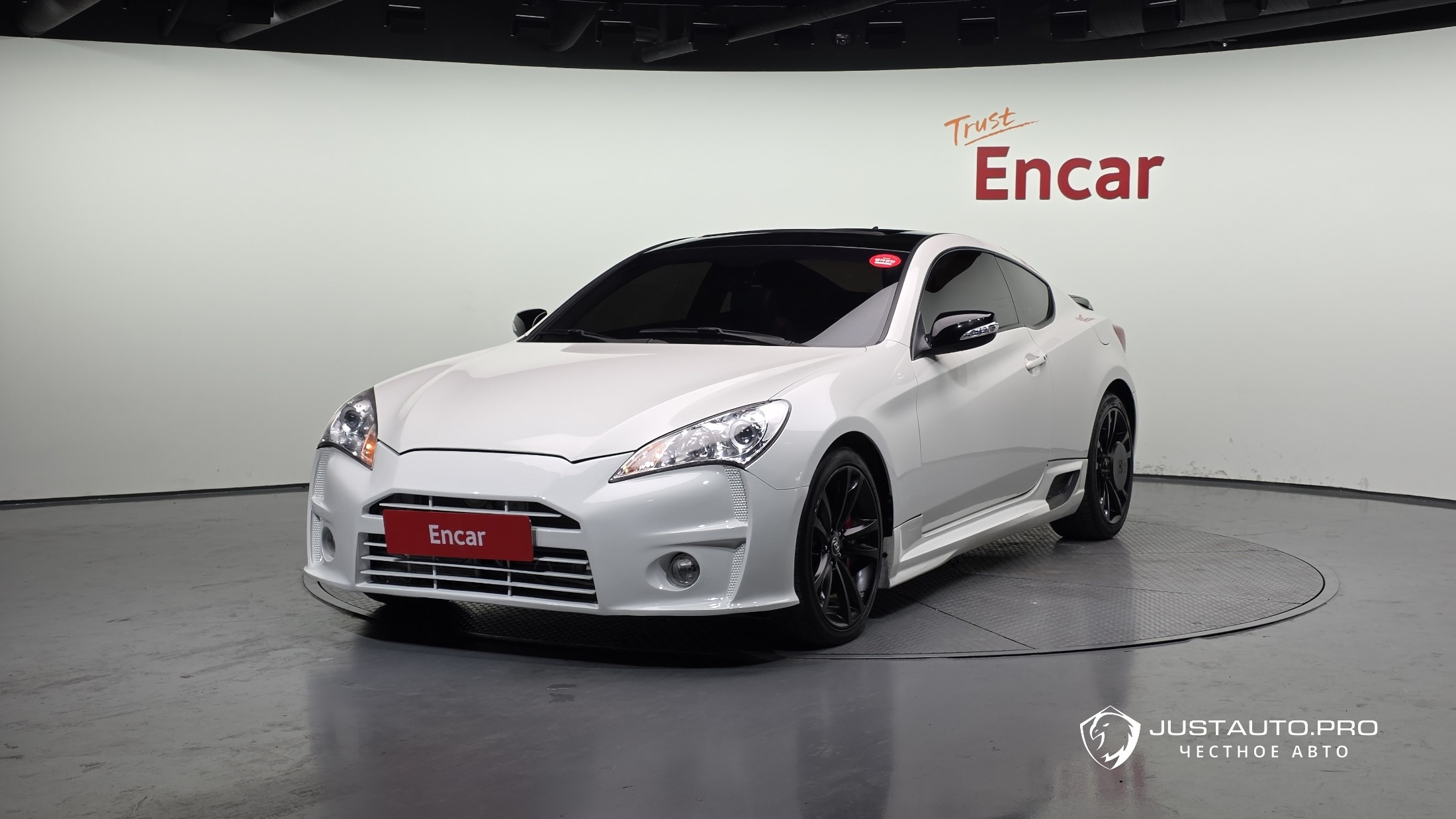 Автомобиль Hyundai Genesis