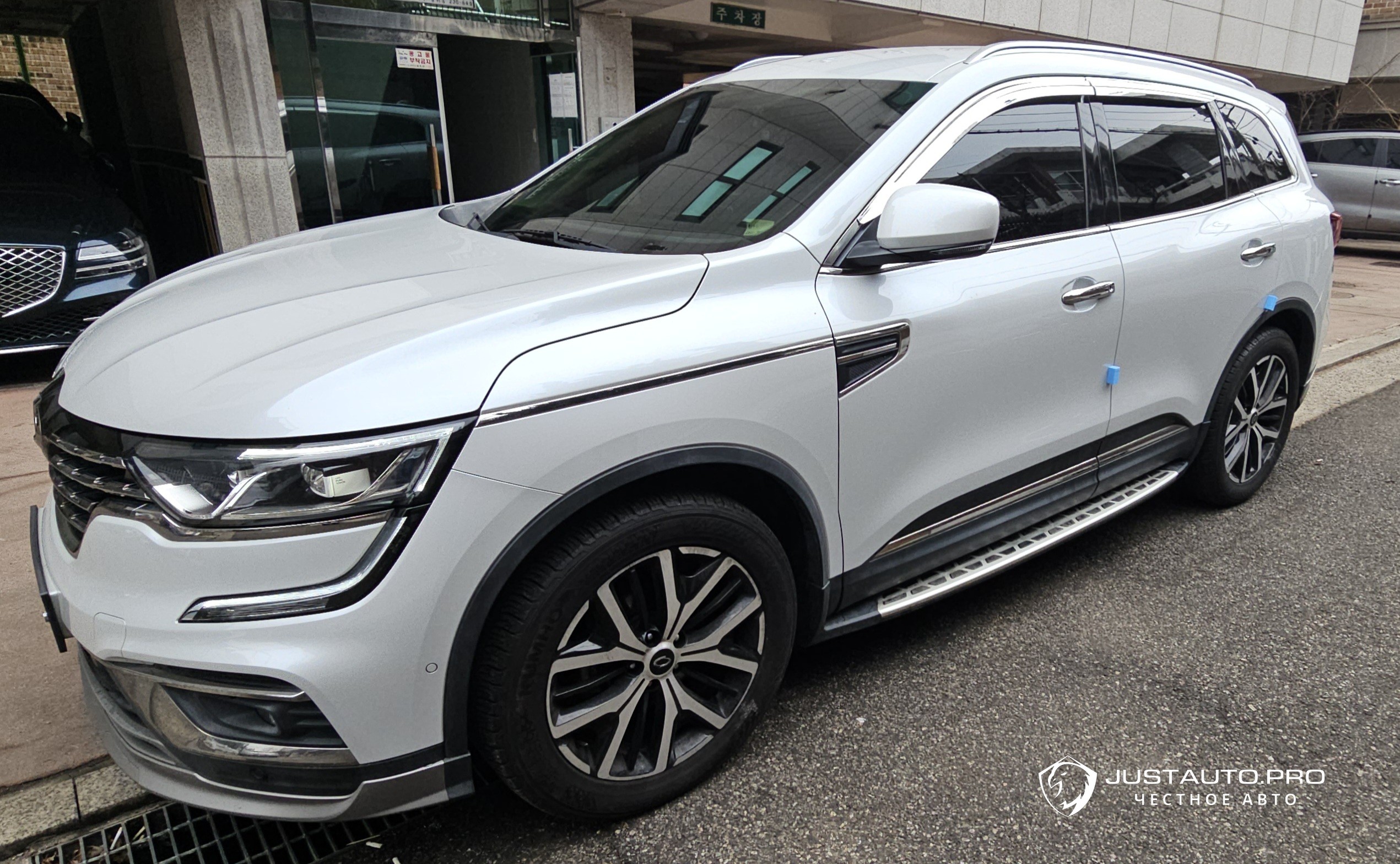 Автомобиль Renault-KoreaSamsung QM6