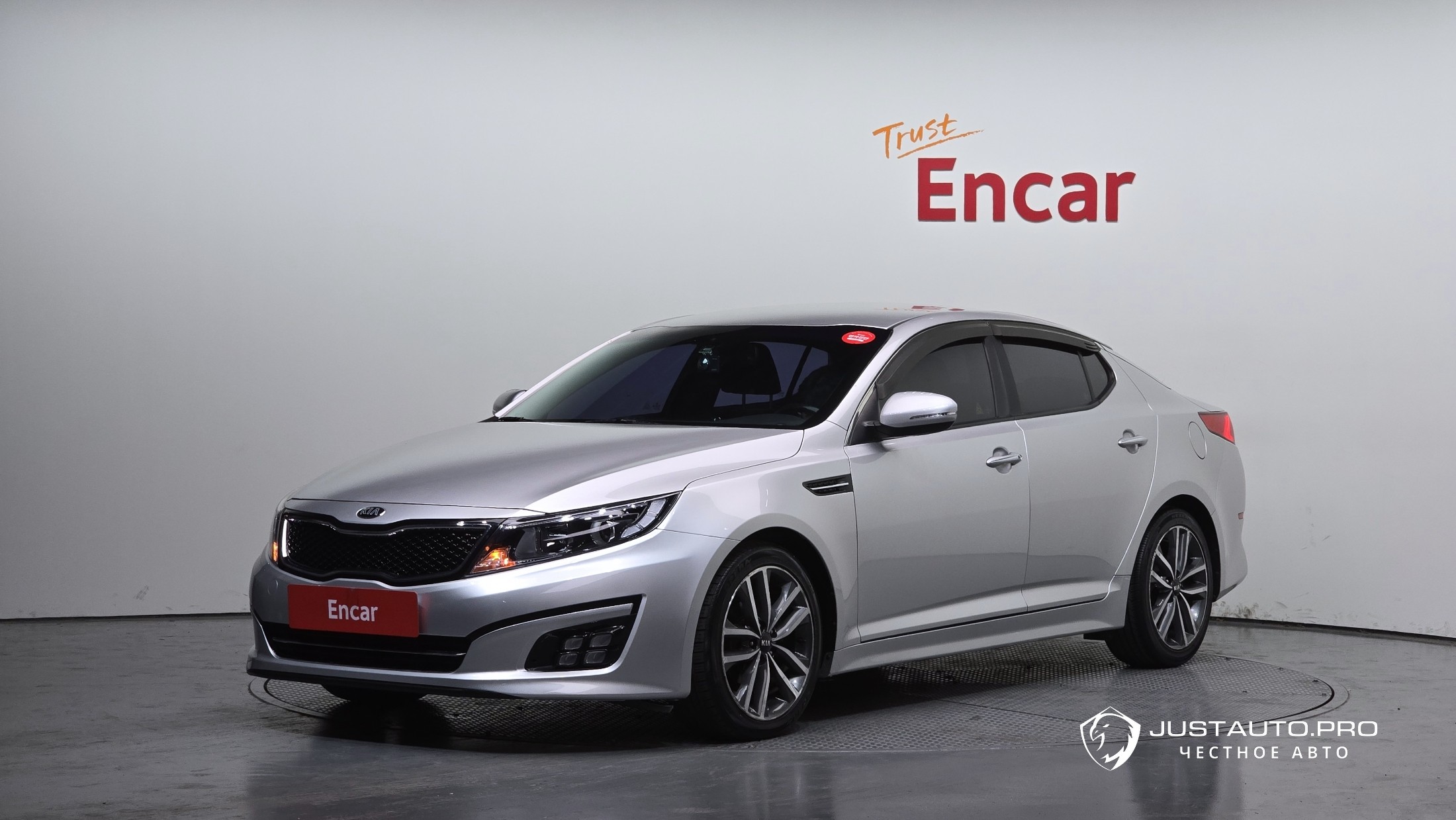 Автомобиль Kia K5