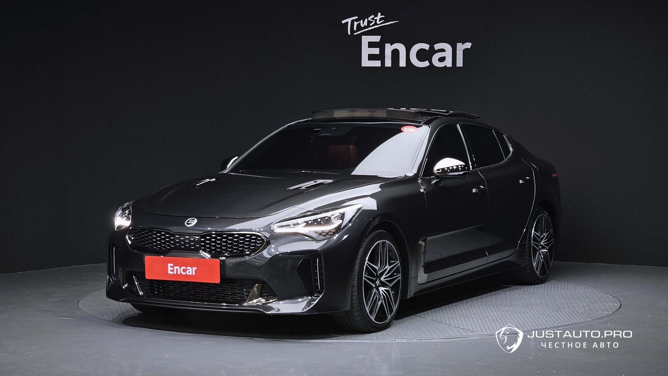 Автомобиль Kia Stinger