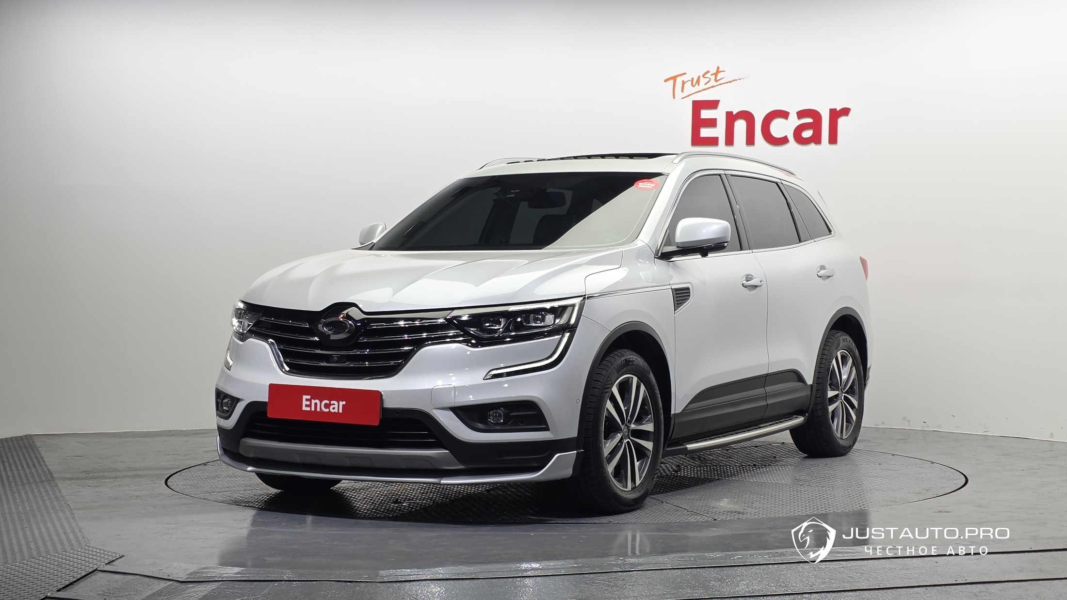 Автомобиль Renault-KoreaSamsung QM6