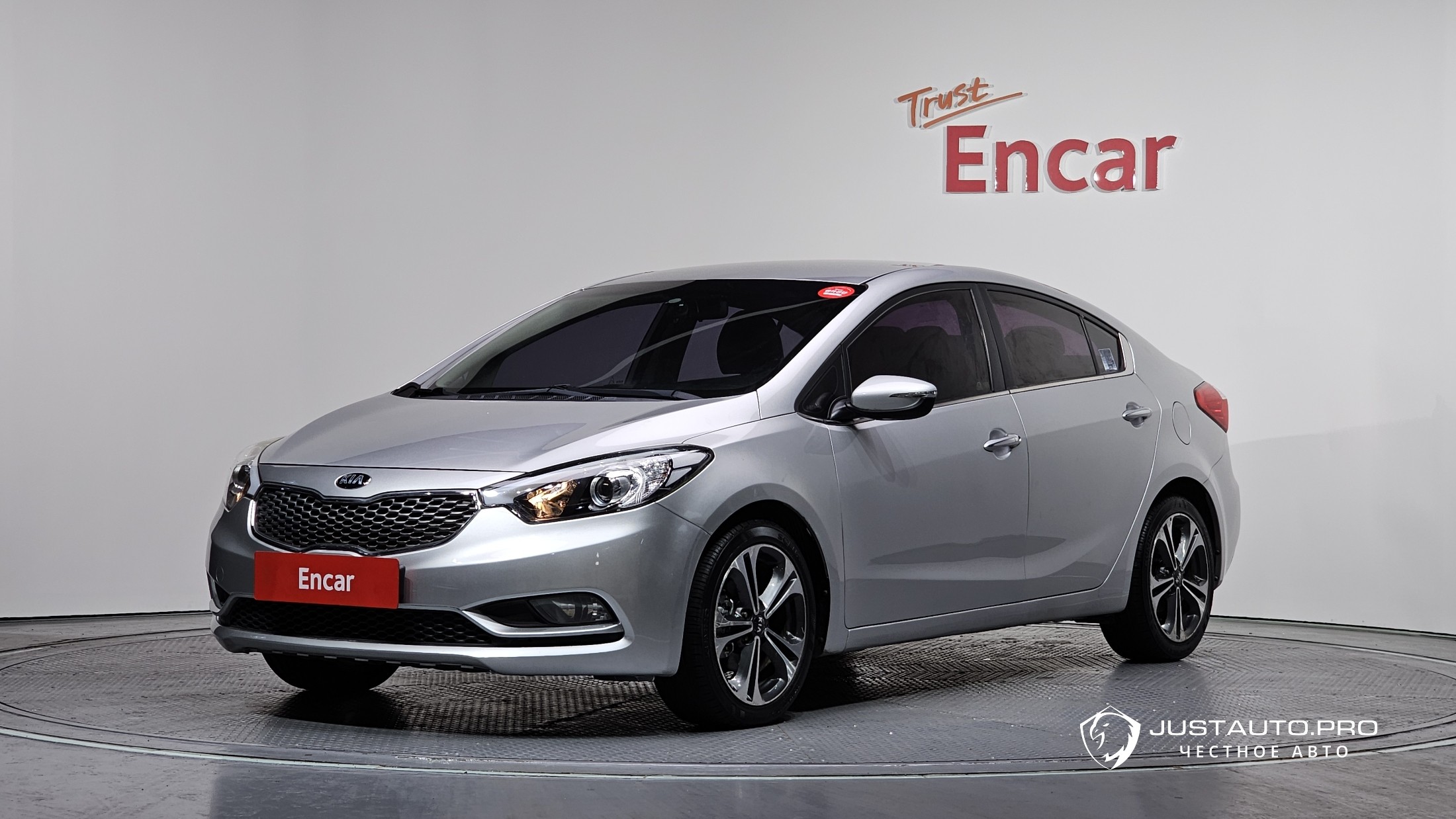 Автомобиль Kia K3