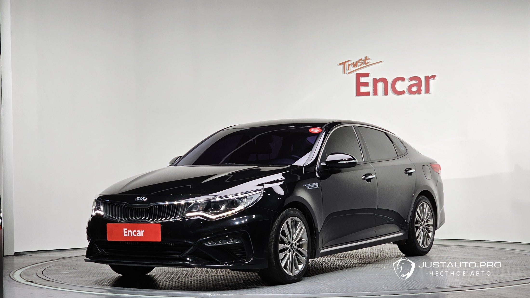 Автомобиль Kia K5