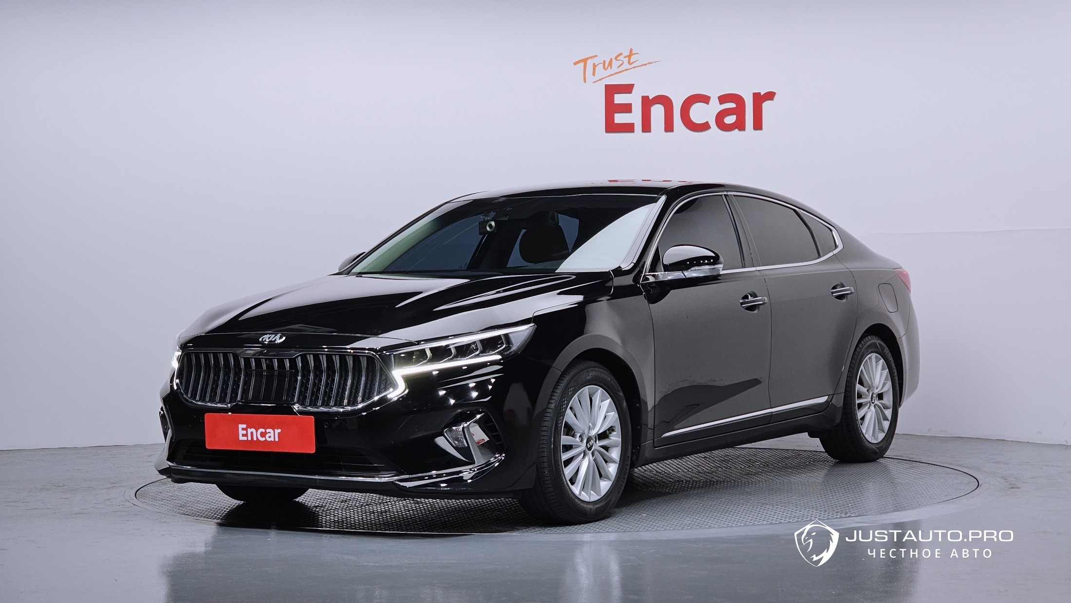 Автомобиль Kia K7