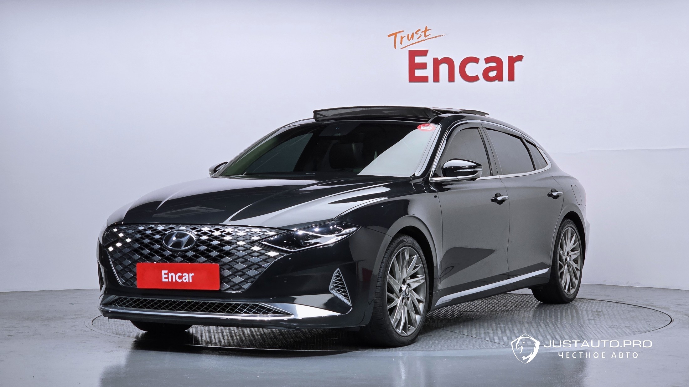 Автомобиль Hyundai Grandeur