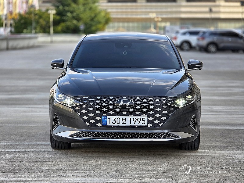 Автомобиль Hyundai Grandeur