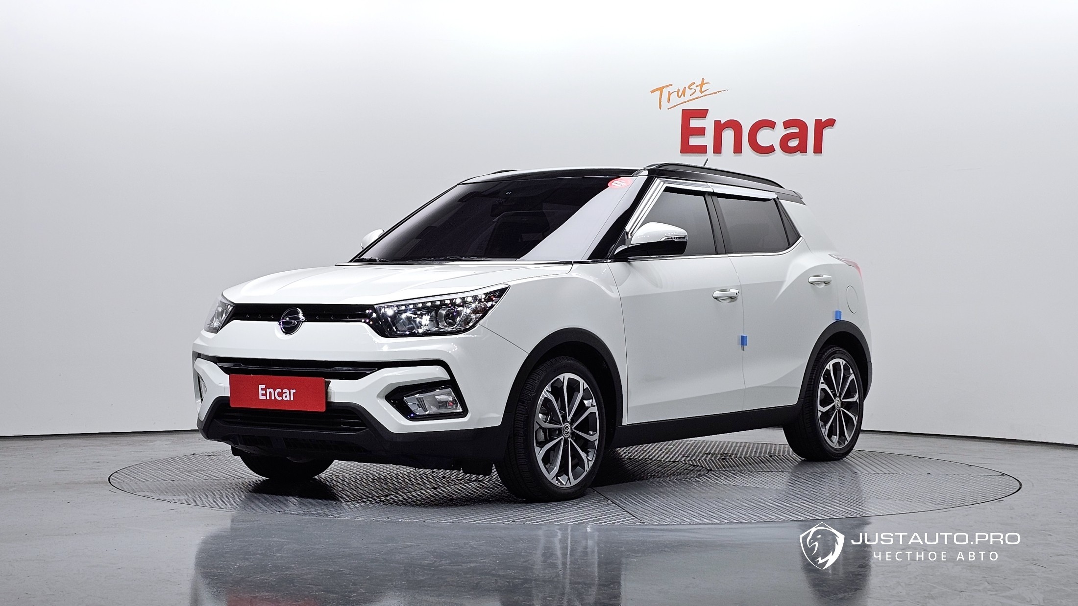 Автомобиль KG_Mobility_Ssangyong TIBOLI