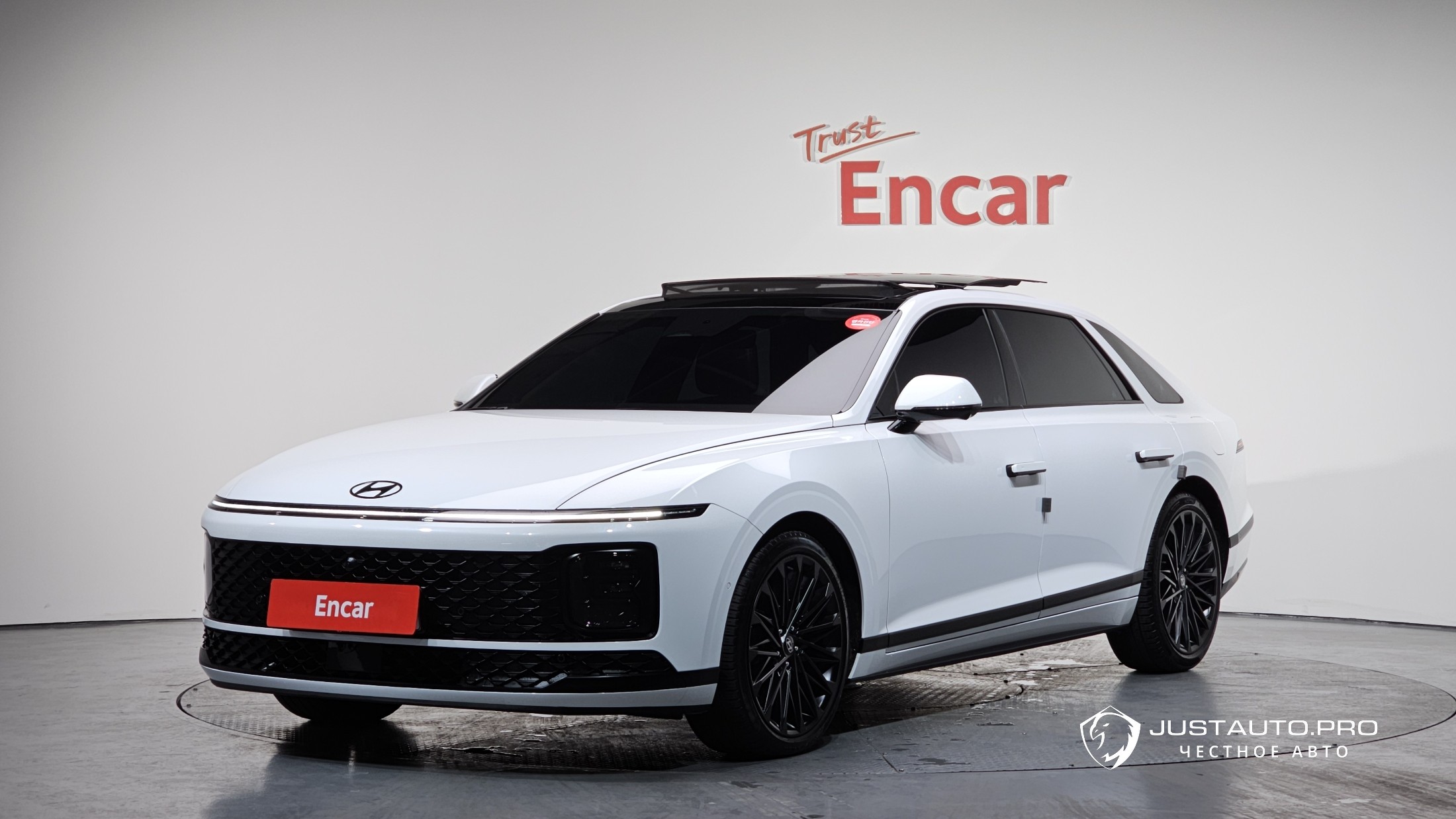 Автомобиль Hyundai Grandeur