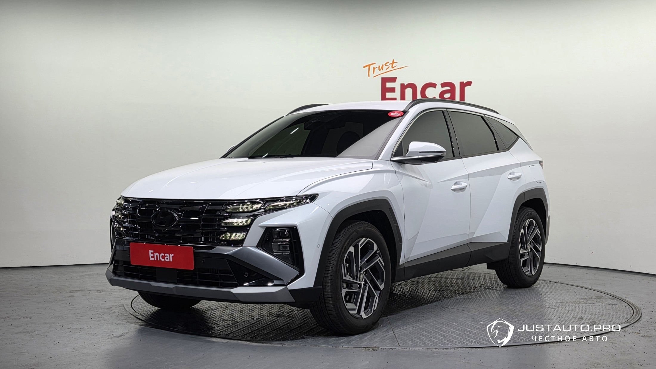 Автомобиль Hyundai Tucson