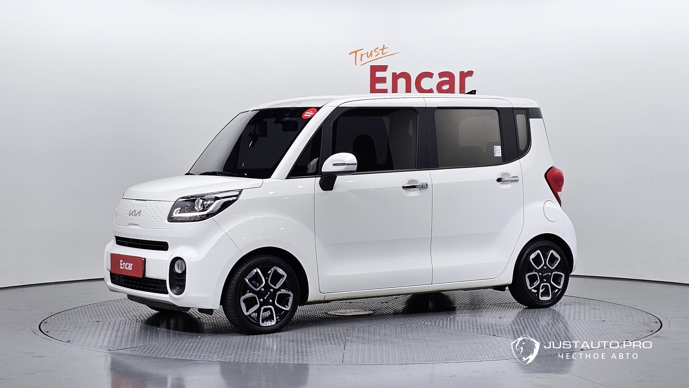 Автомобиль Kia RAY