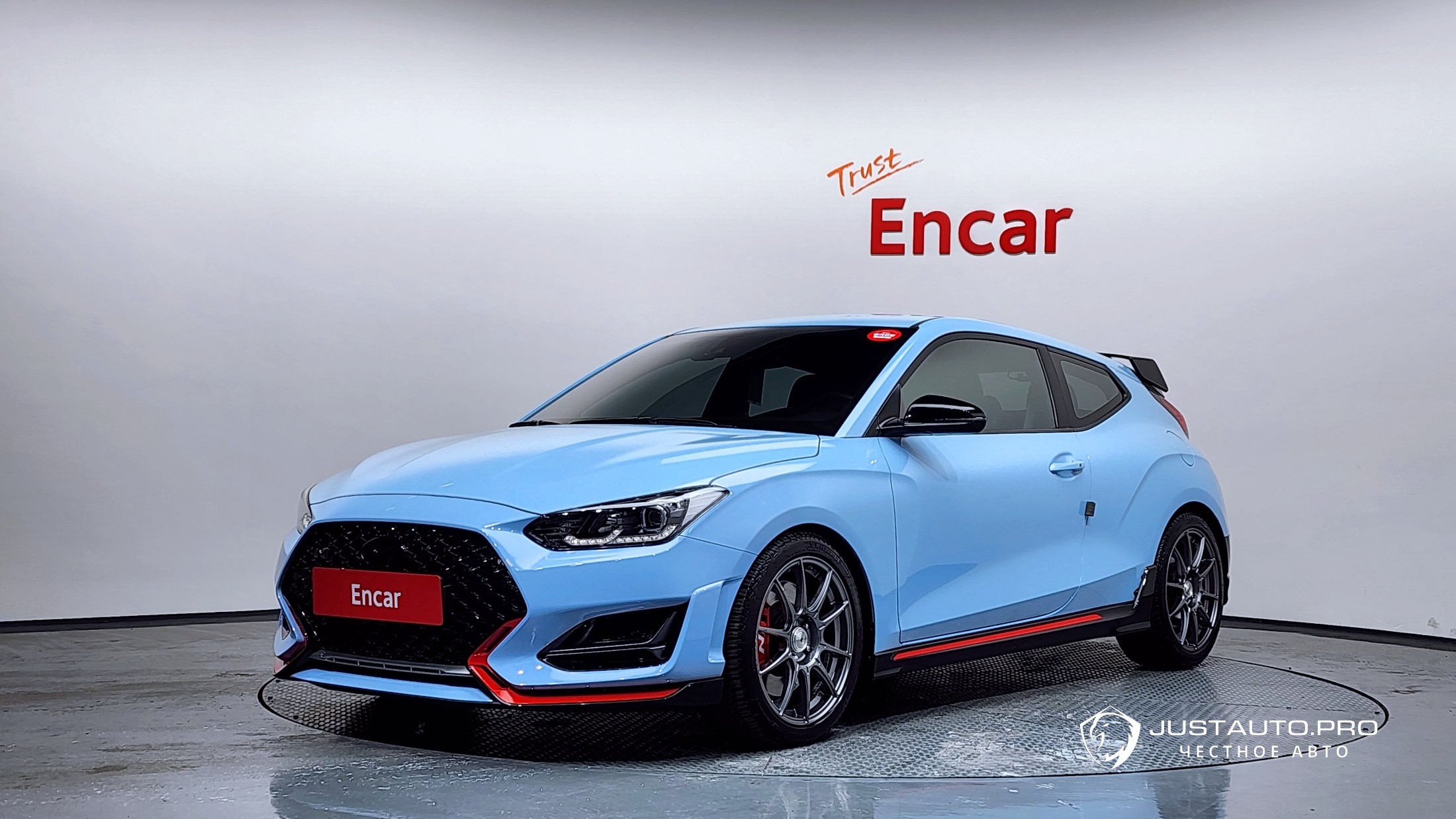 Автомобиль Hyundai Veloster