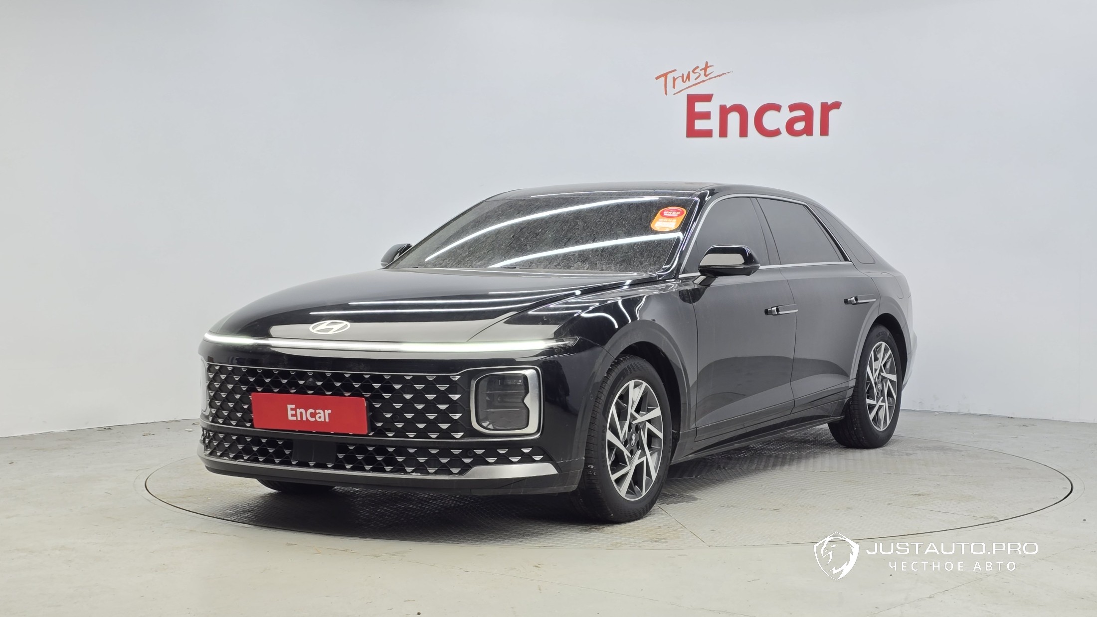 Автомобиль Hyundai Grandeur