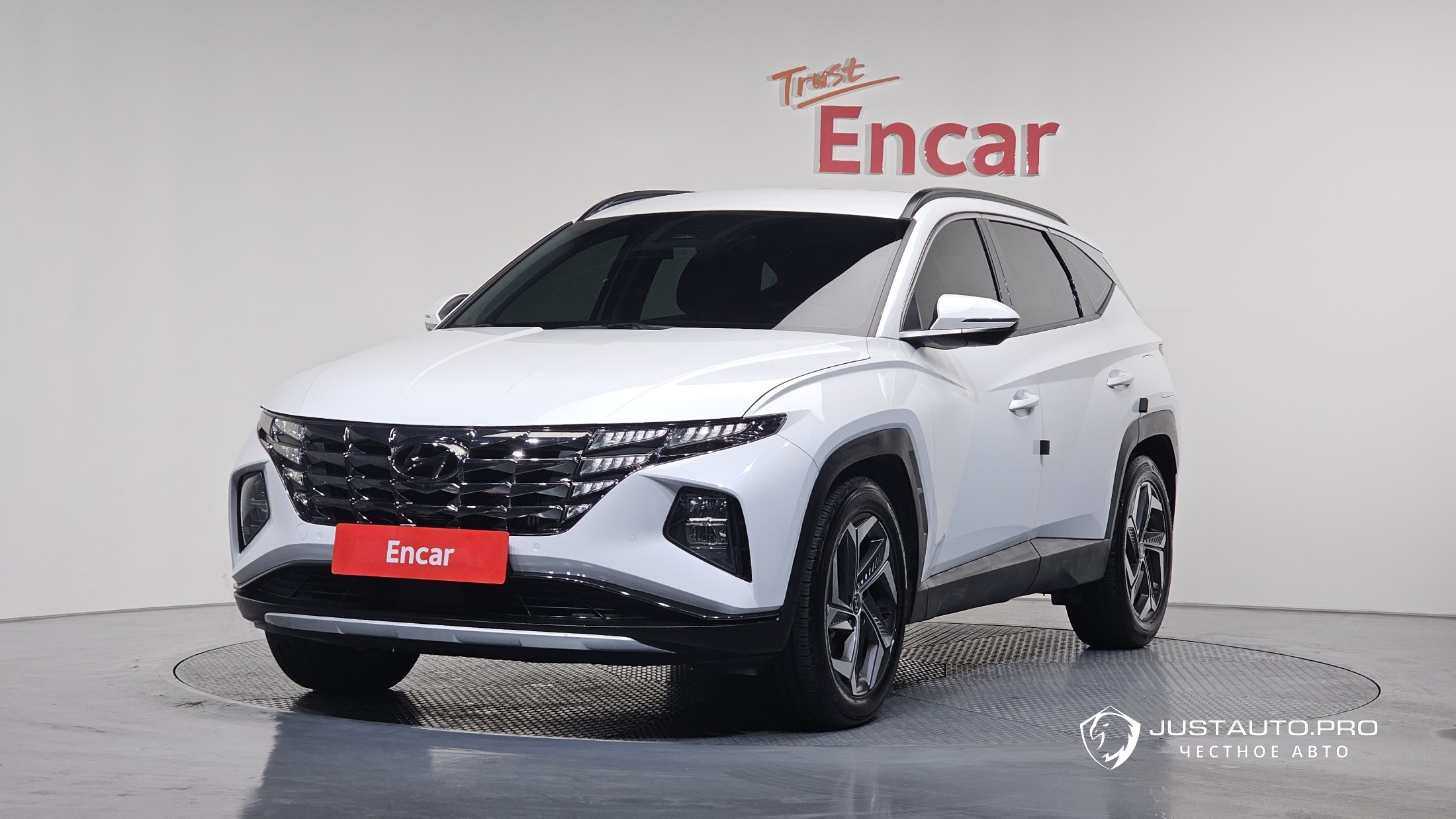 Автомобиль Hyundai Tucson