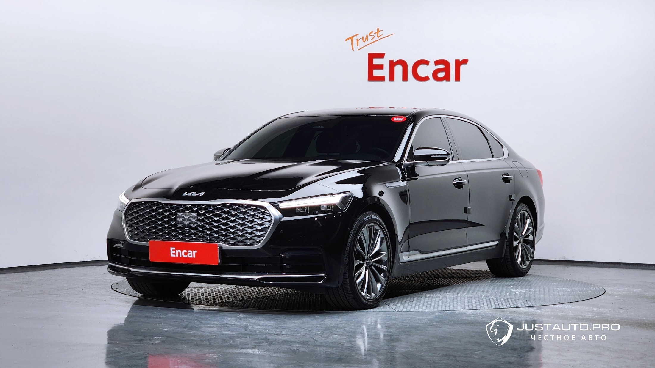 Автомобиль Kia K9