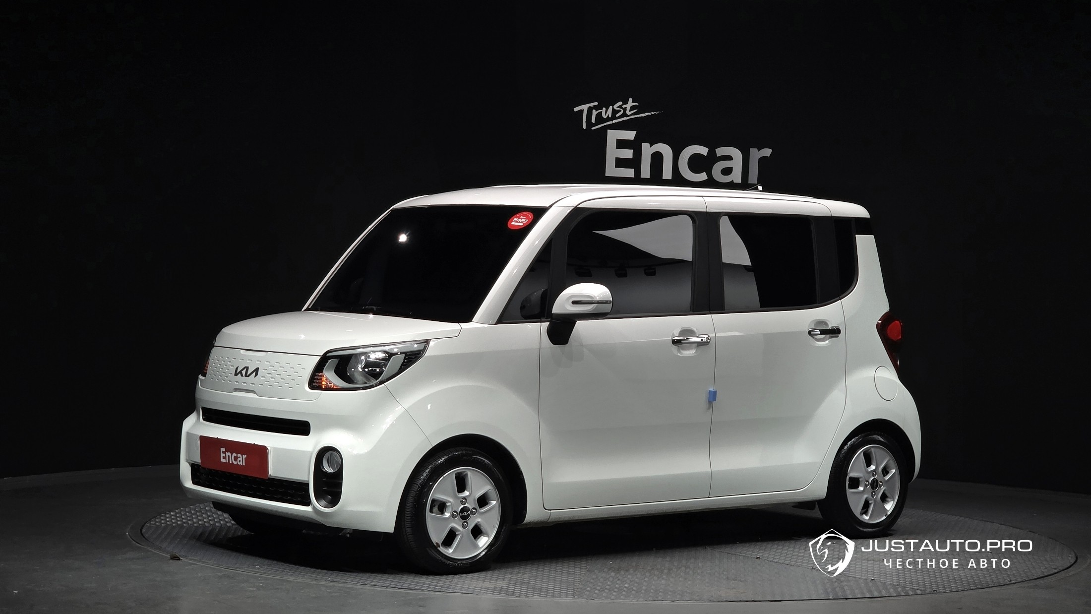 Автомобиль Kia RAY