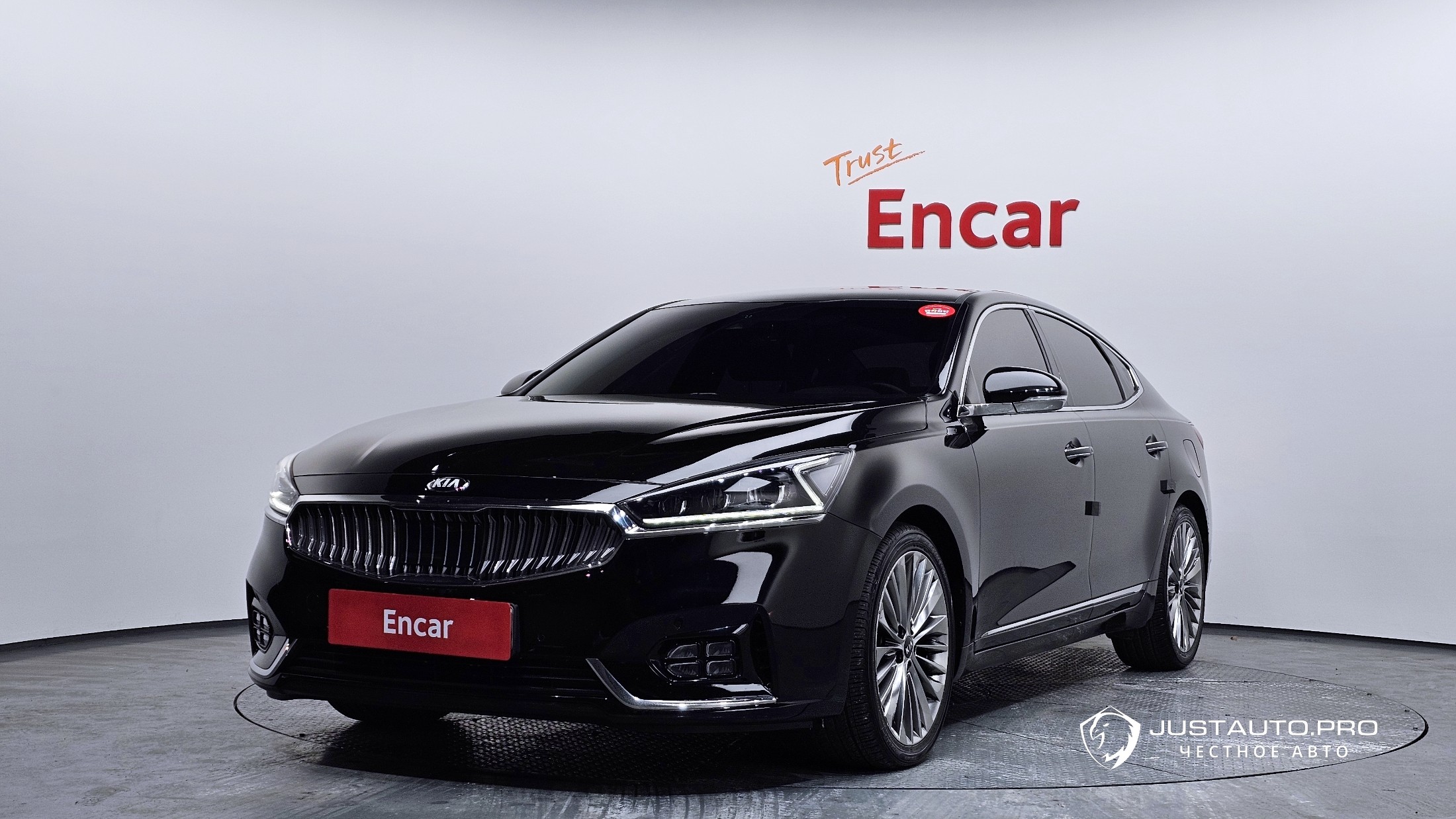 Автомобиль Kia K7