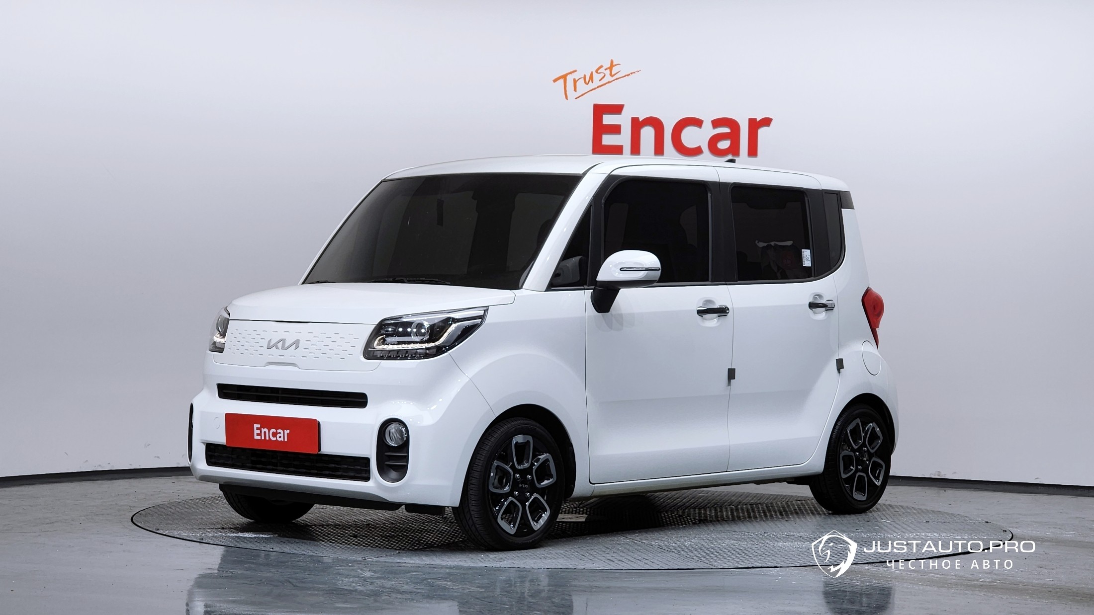 Автомобиль Kia RAY