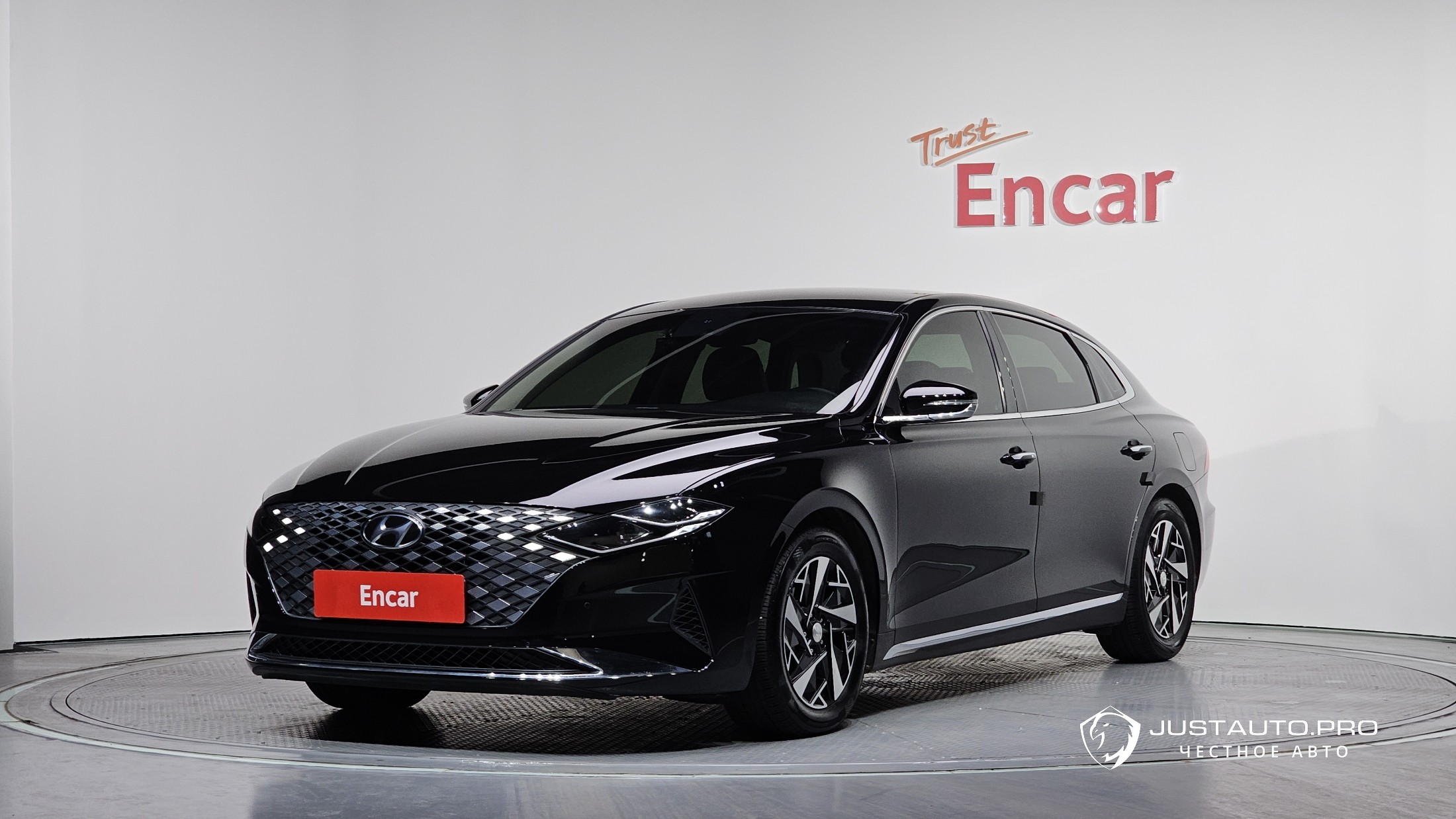 Автомобиль Hyundai Grandeur