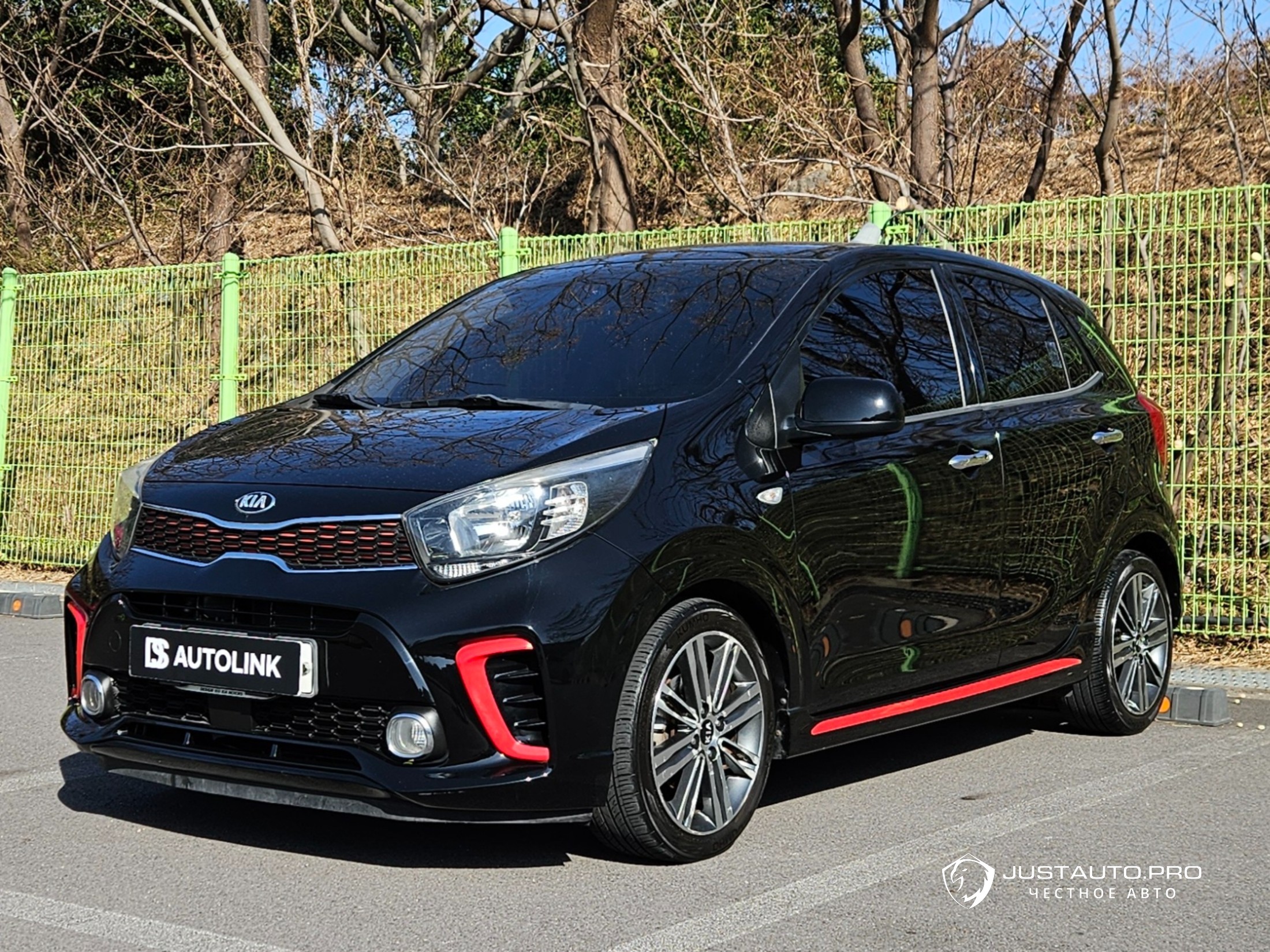 Автомобиль Kia morning