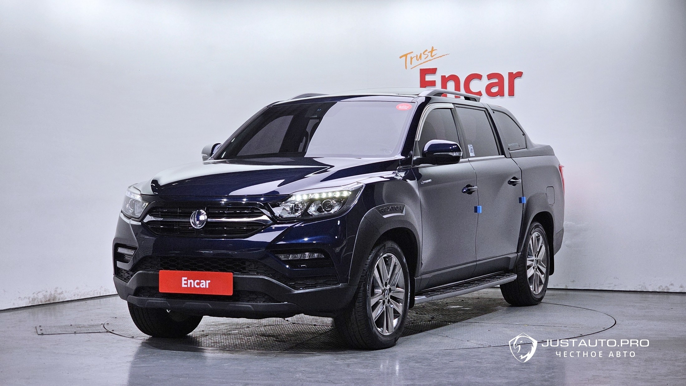 Автомобиль KG_Mobility_Ssangyong Rexton