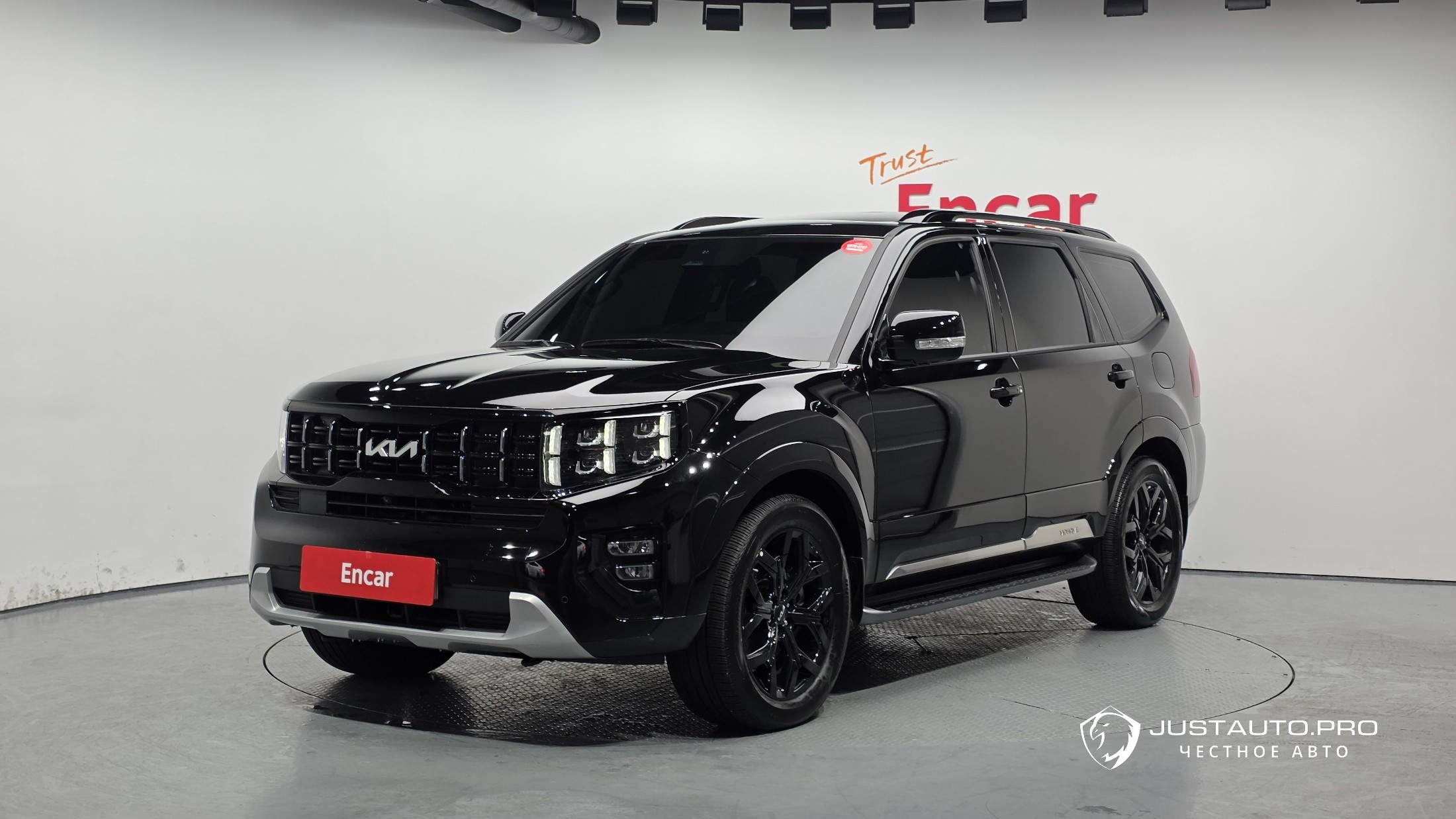 Автомобиль Kia Mohave