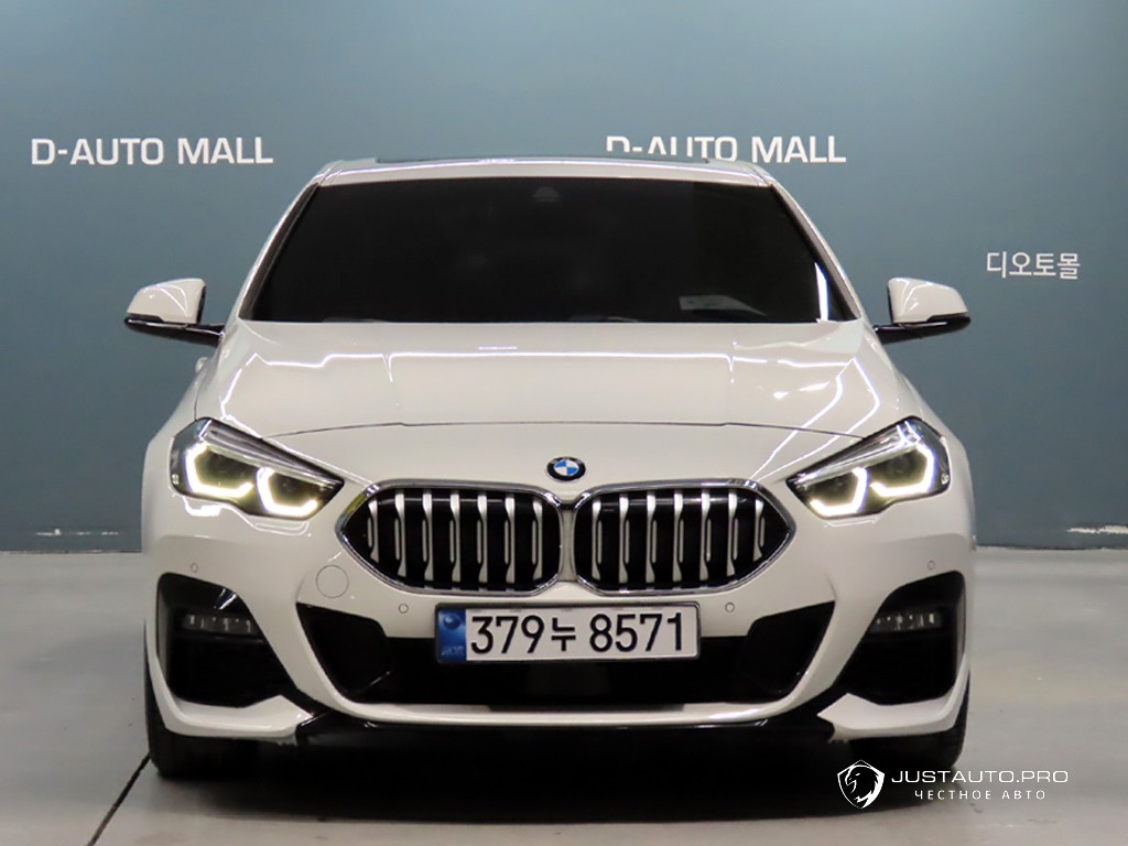 Автомобиль BMW 2-Series