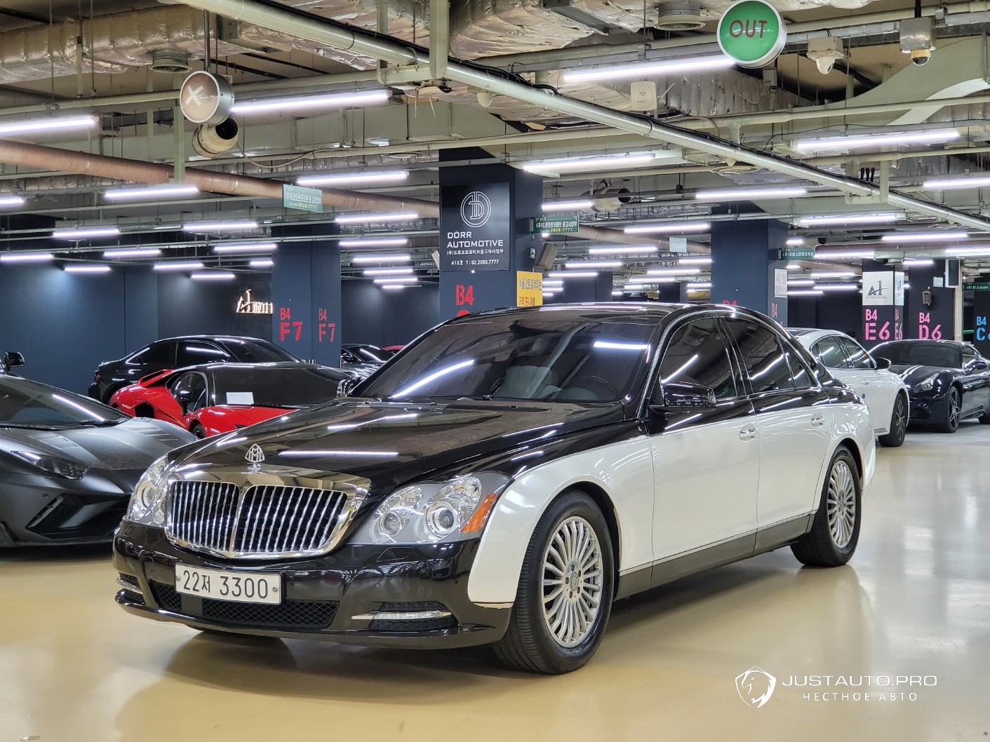 Автомобиль Maybach 57