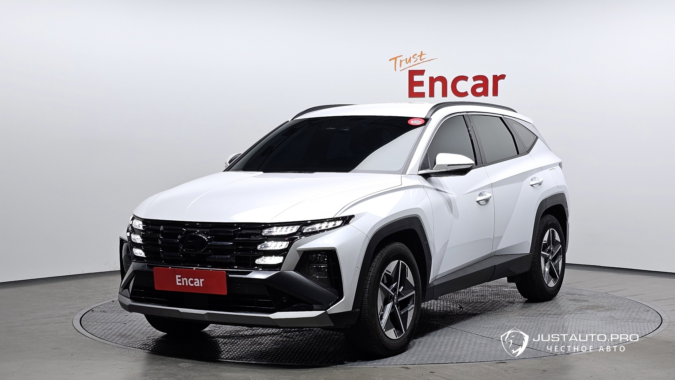 Автомобиль Hyundai Tucson