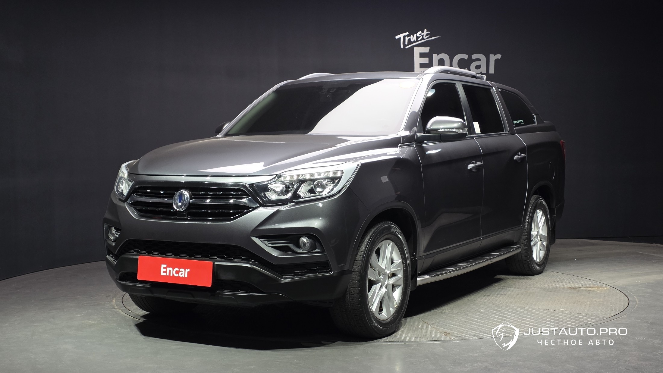 Автомобиль KG_Mobility_Ssangyong Rexton