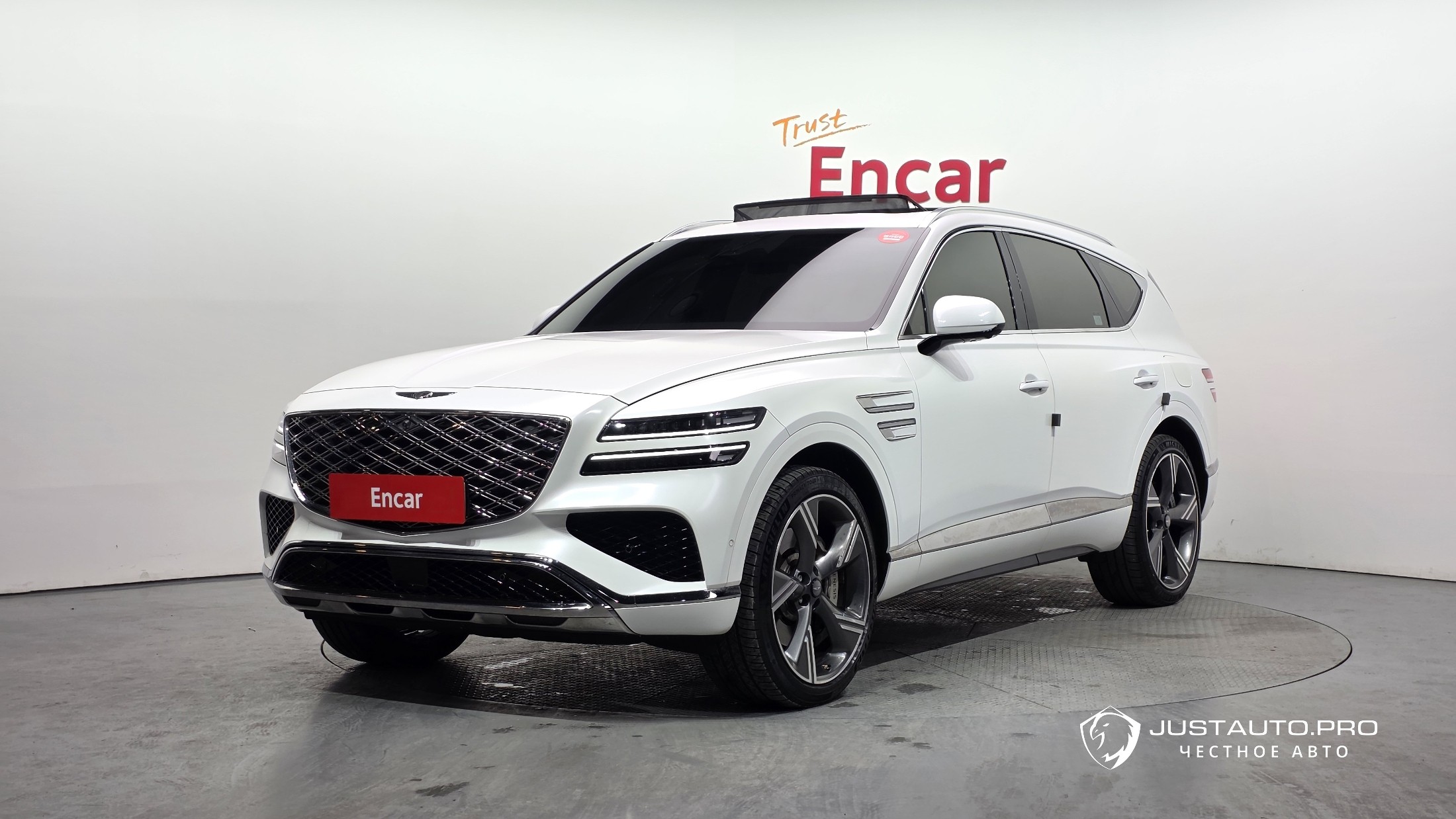 Автомобиль Genesis GV80