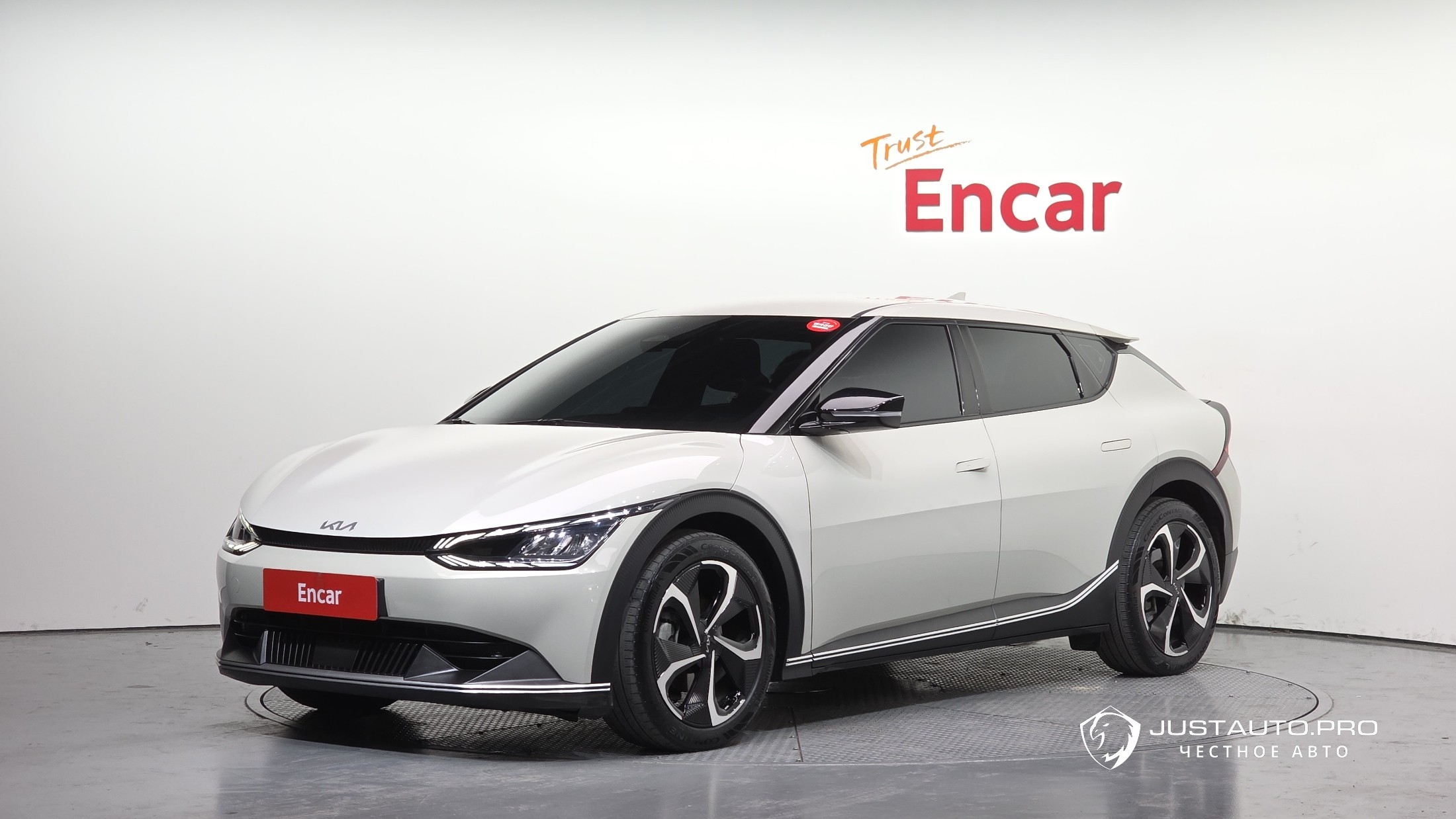 Автомобиль Kia EV6