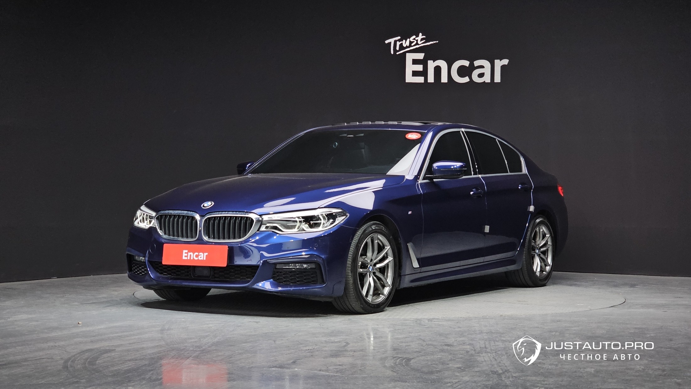 Автомобиль BMW 5-Series