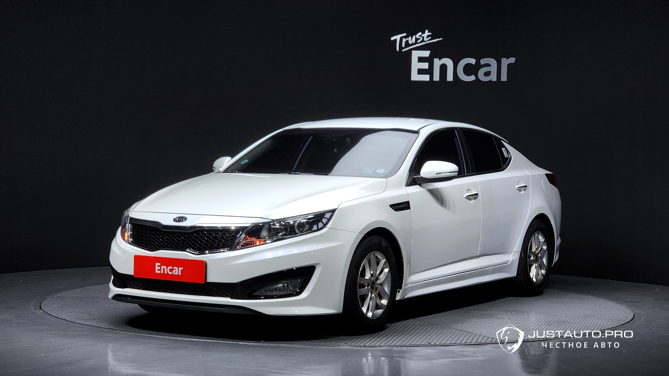 Автомобиль Kia K5