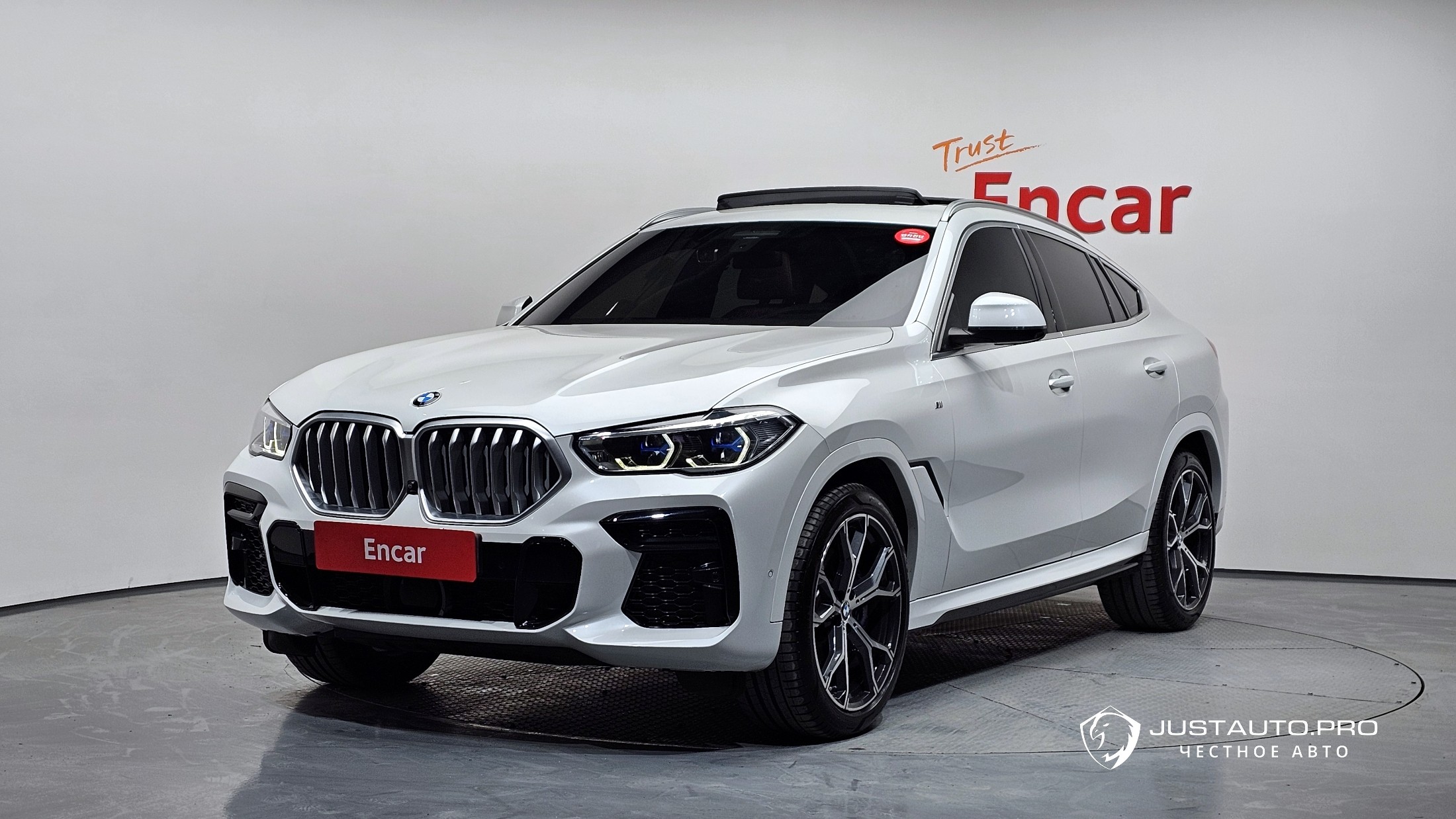 Автомобиль BMW X6