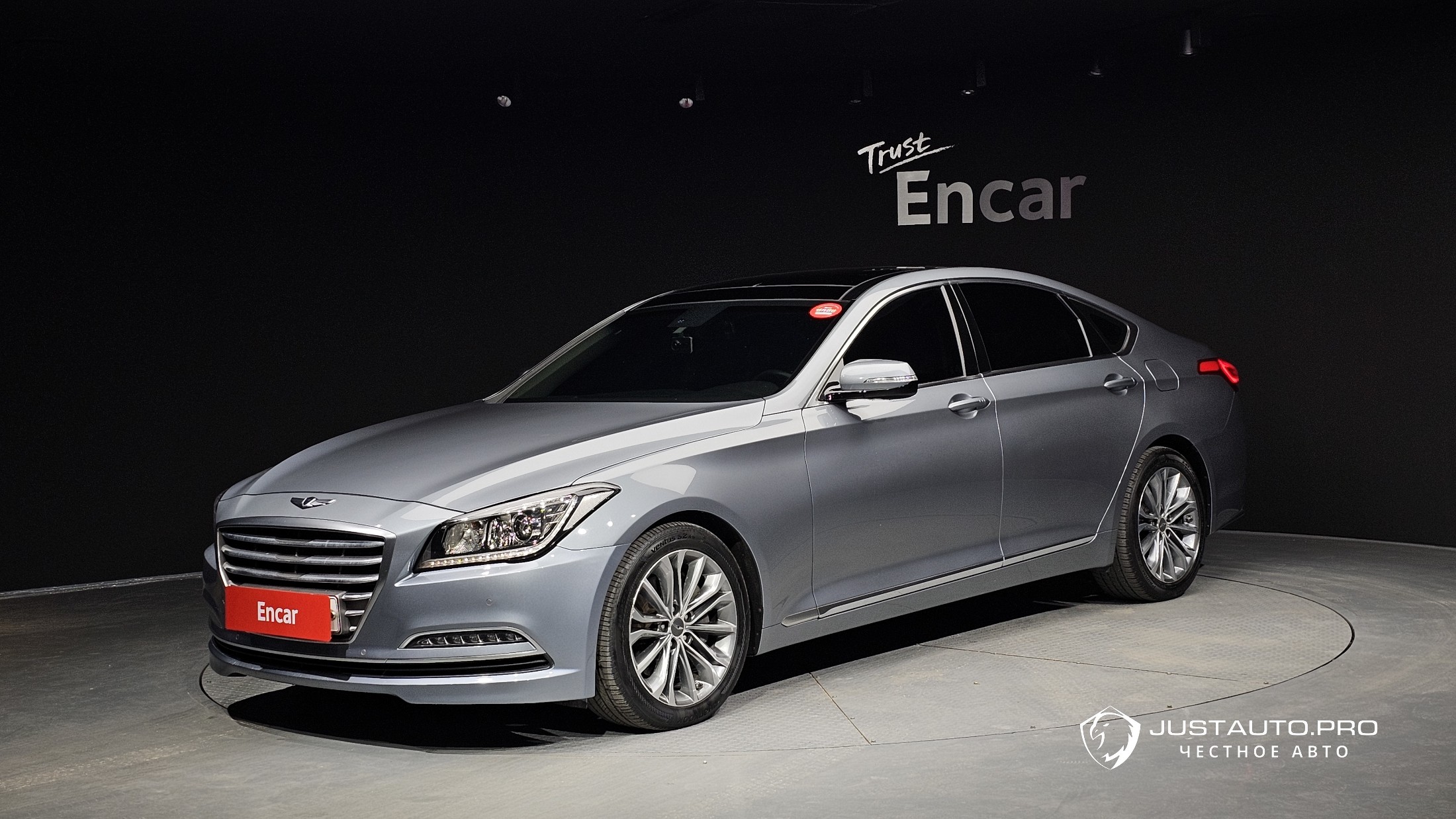 Автомобиль Hyundai Genesis