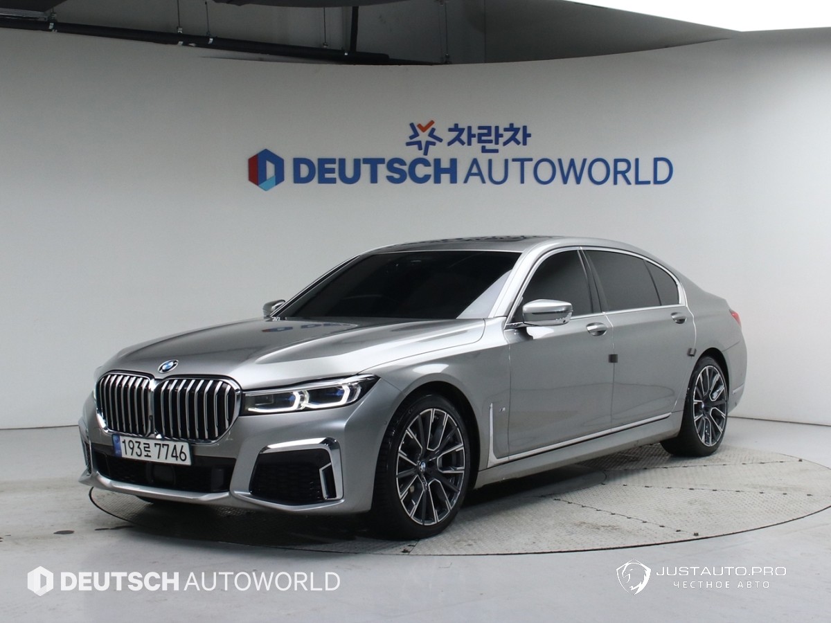 Автомобиль BMW 7-Series
