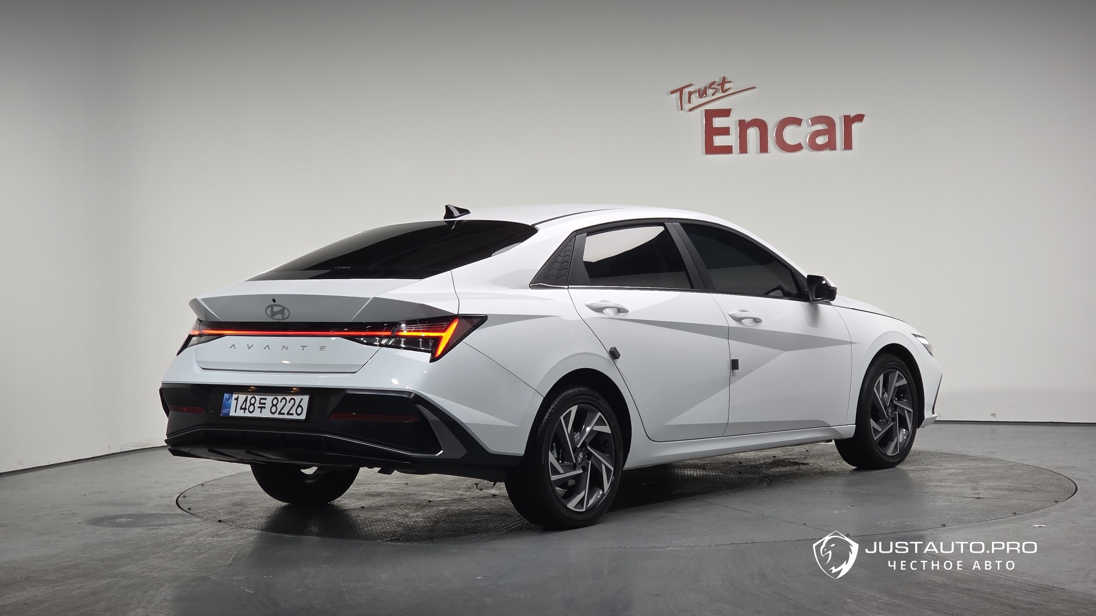 Автомобиль Hyundai AVANTE