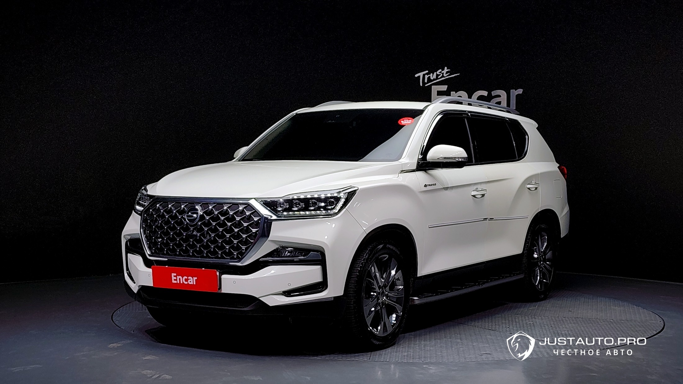 Автомобиль KG_Mobility_Ssangyong Rexton