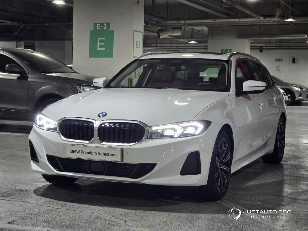 Автомобиль BMW 3-Series