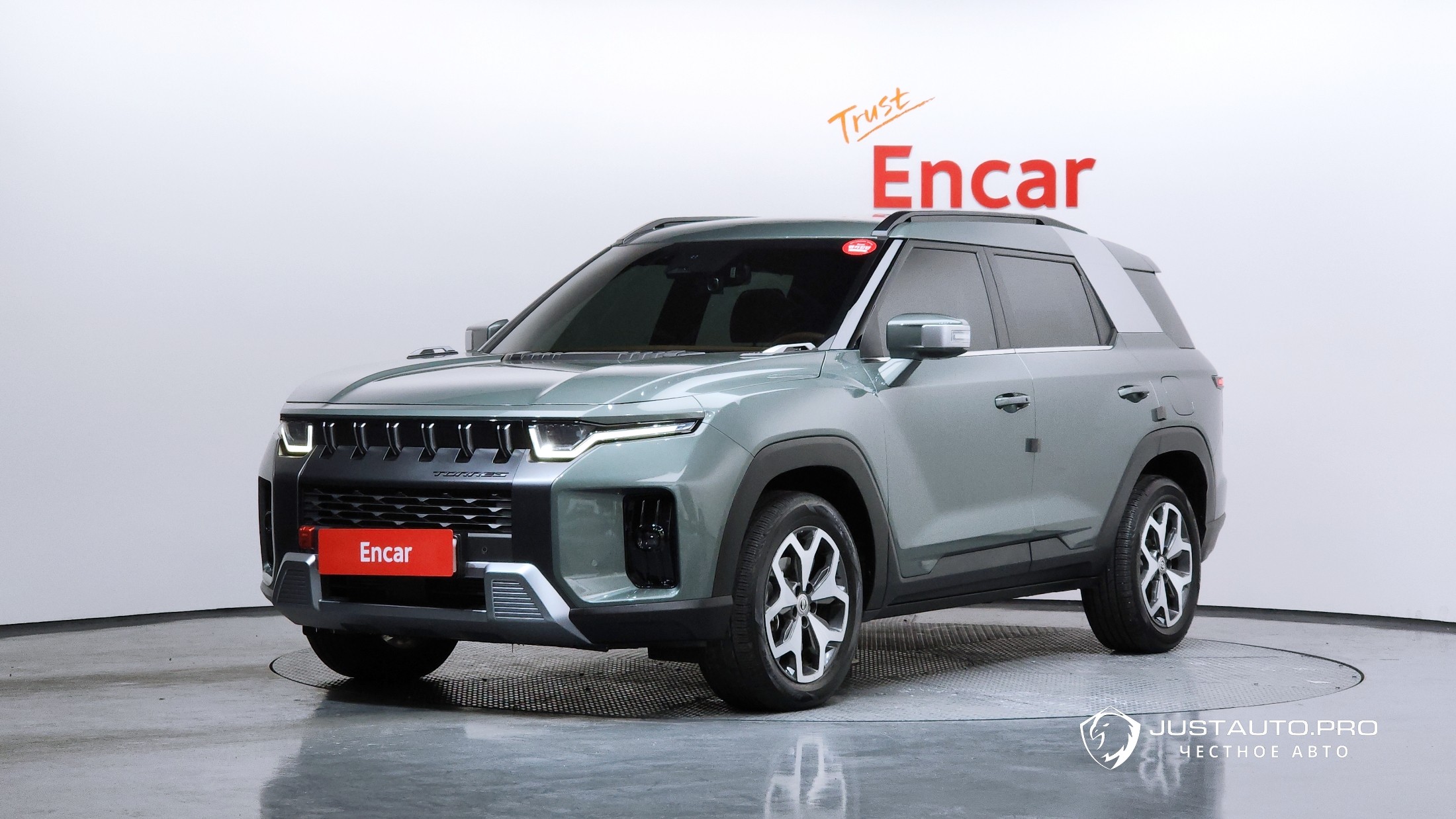 Автомобиль KG_Mobility_Ssangyong Torres