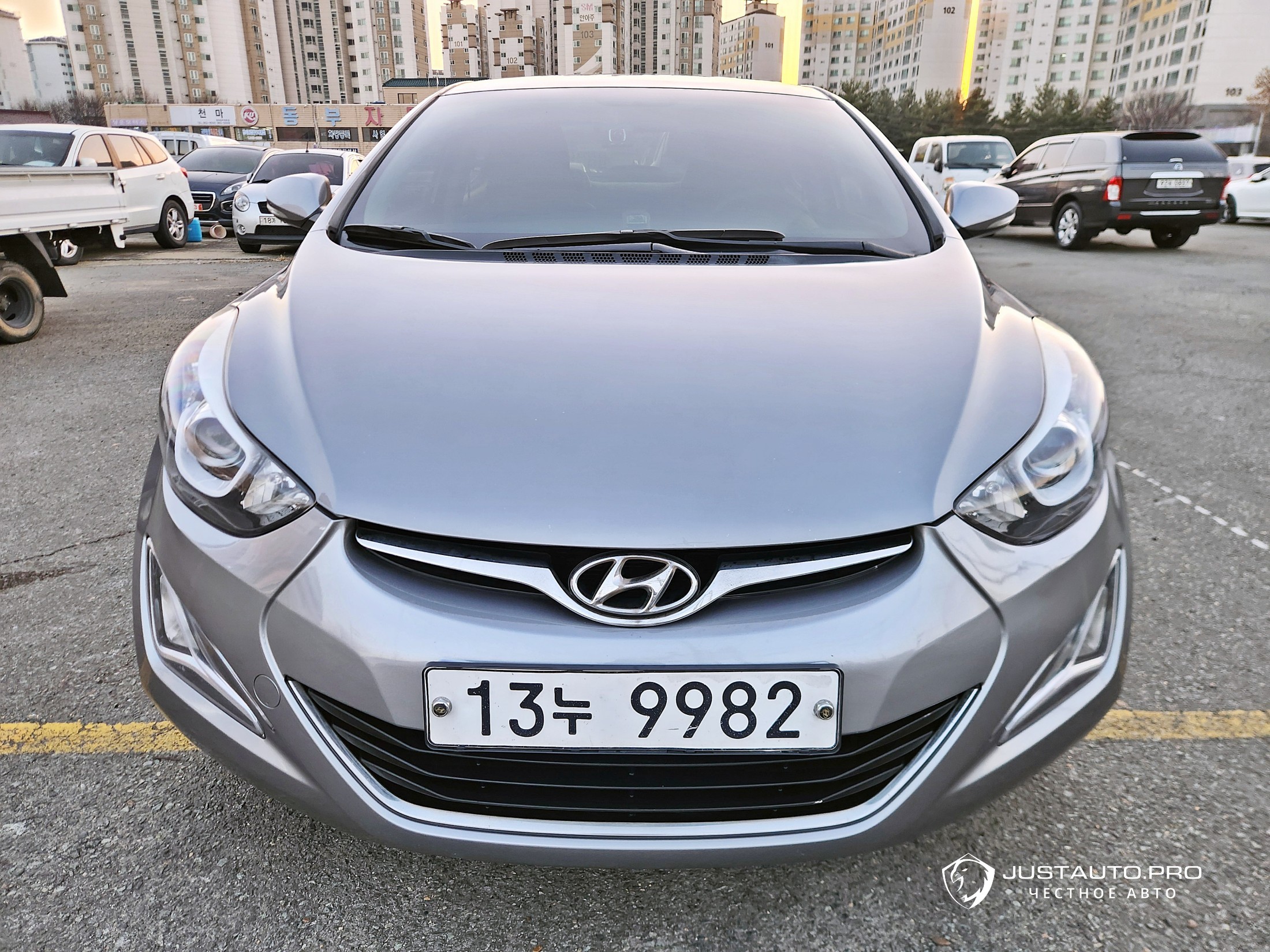 Автомобиль Hyundai AVANTE