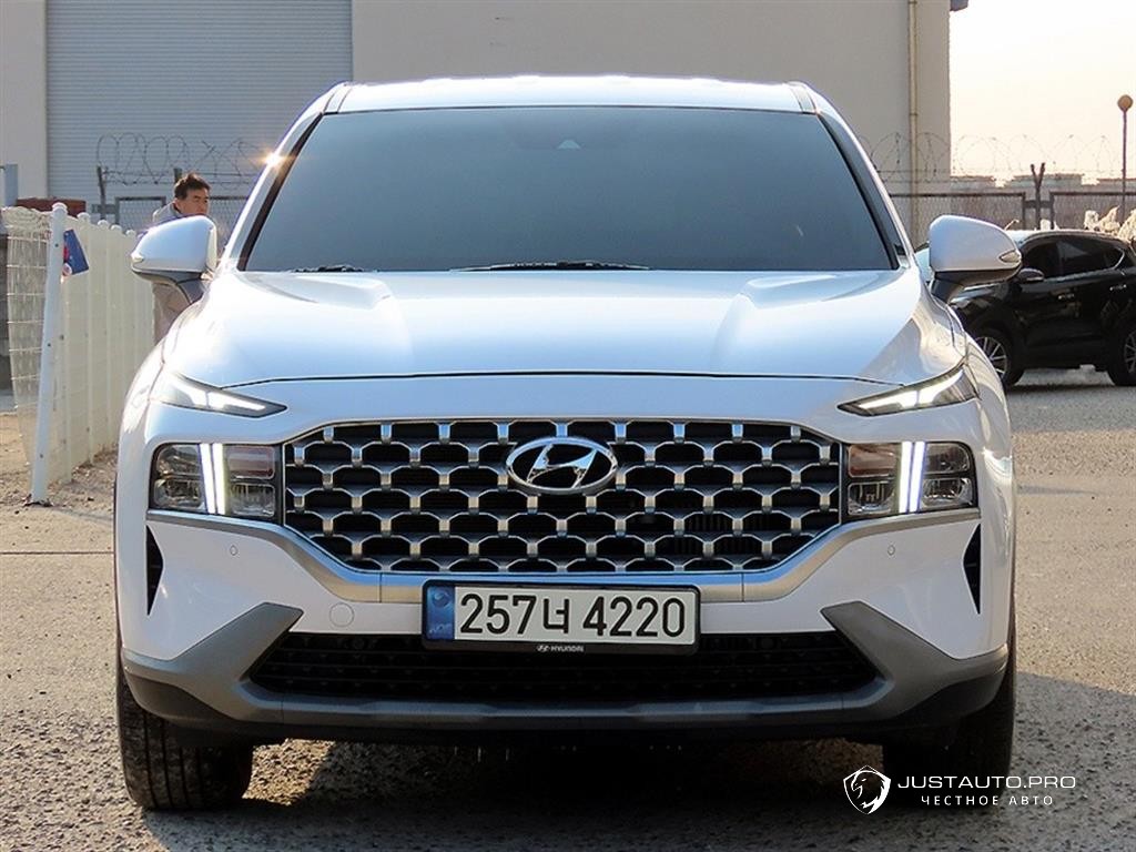 Автомобиль Hyundai Santafe
