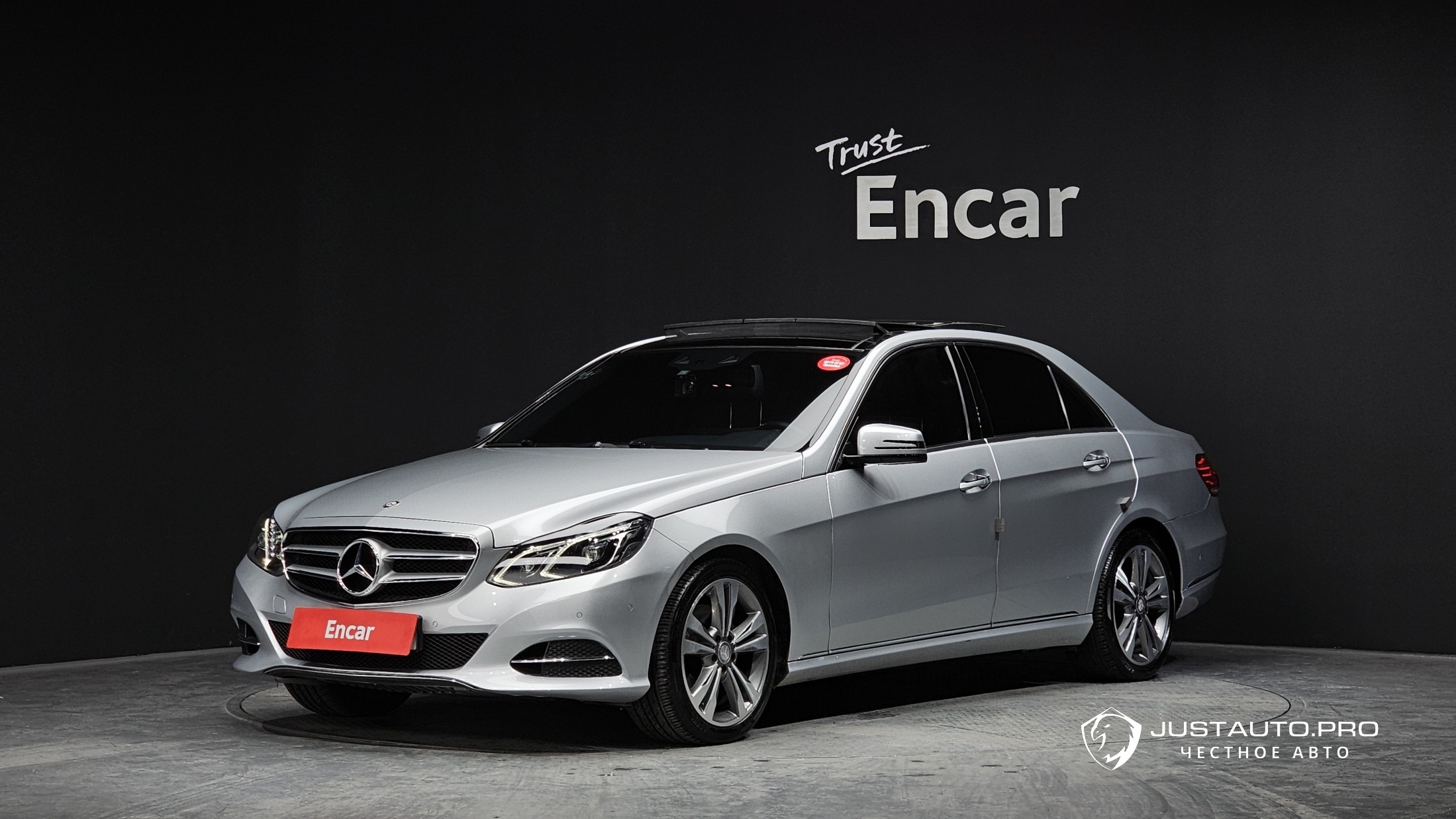 Автомобиль Mercedes-Benz E-Class