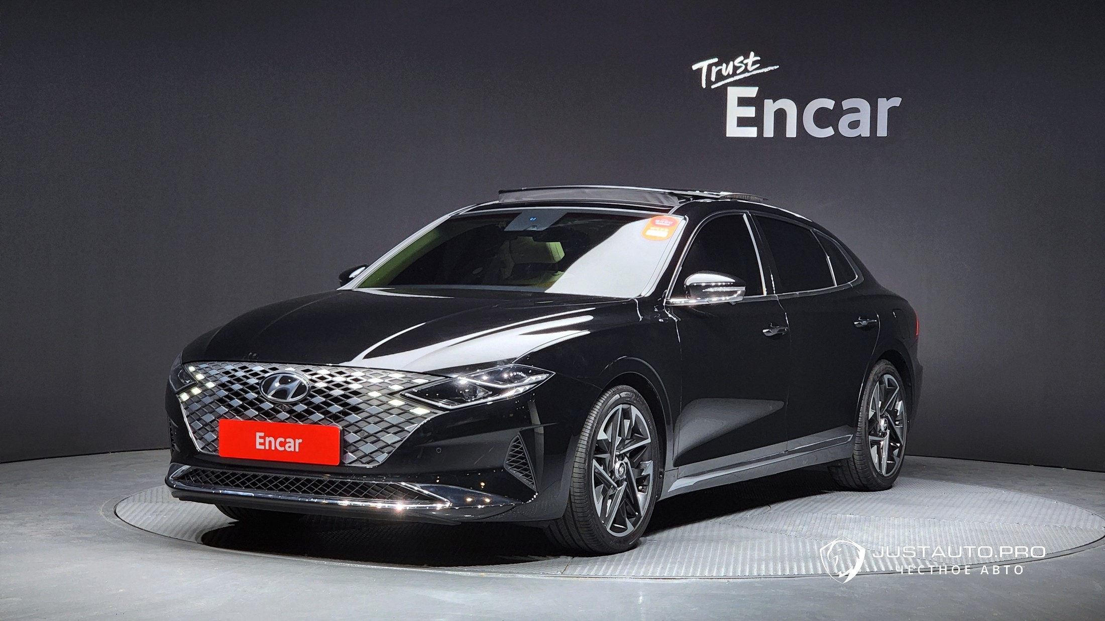 Автомобиль Hyundai Grandeur