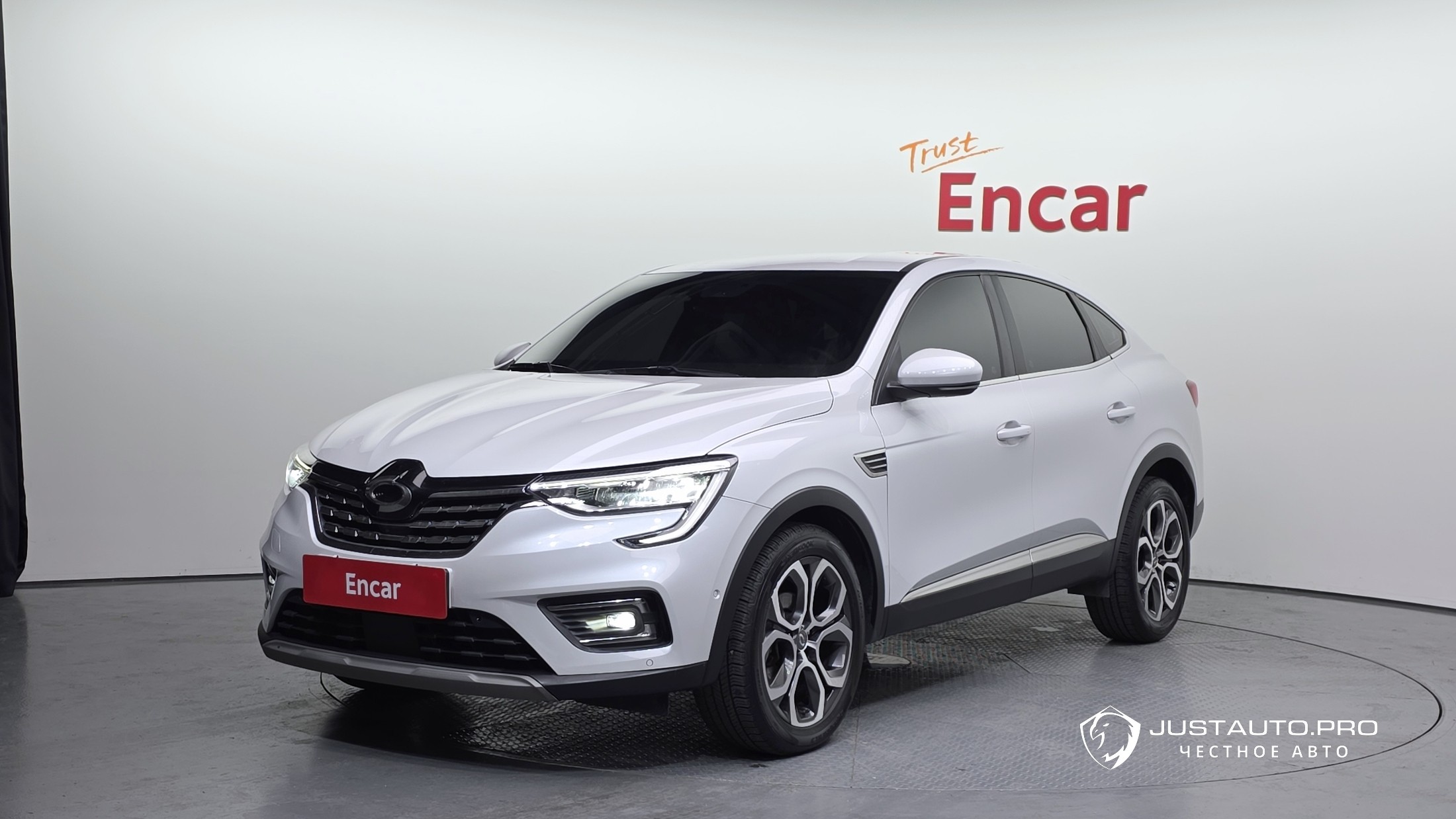 Автомобиль Renault-KoreaSamsung XM3