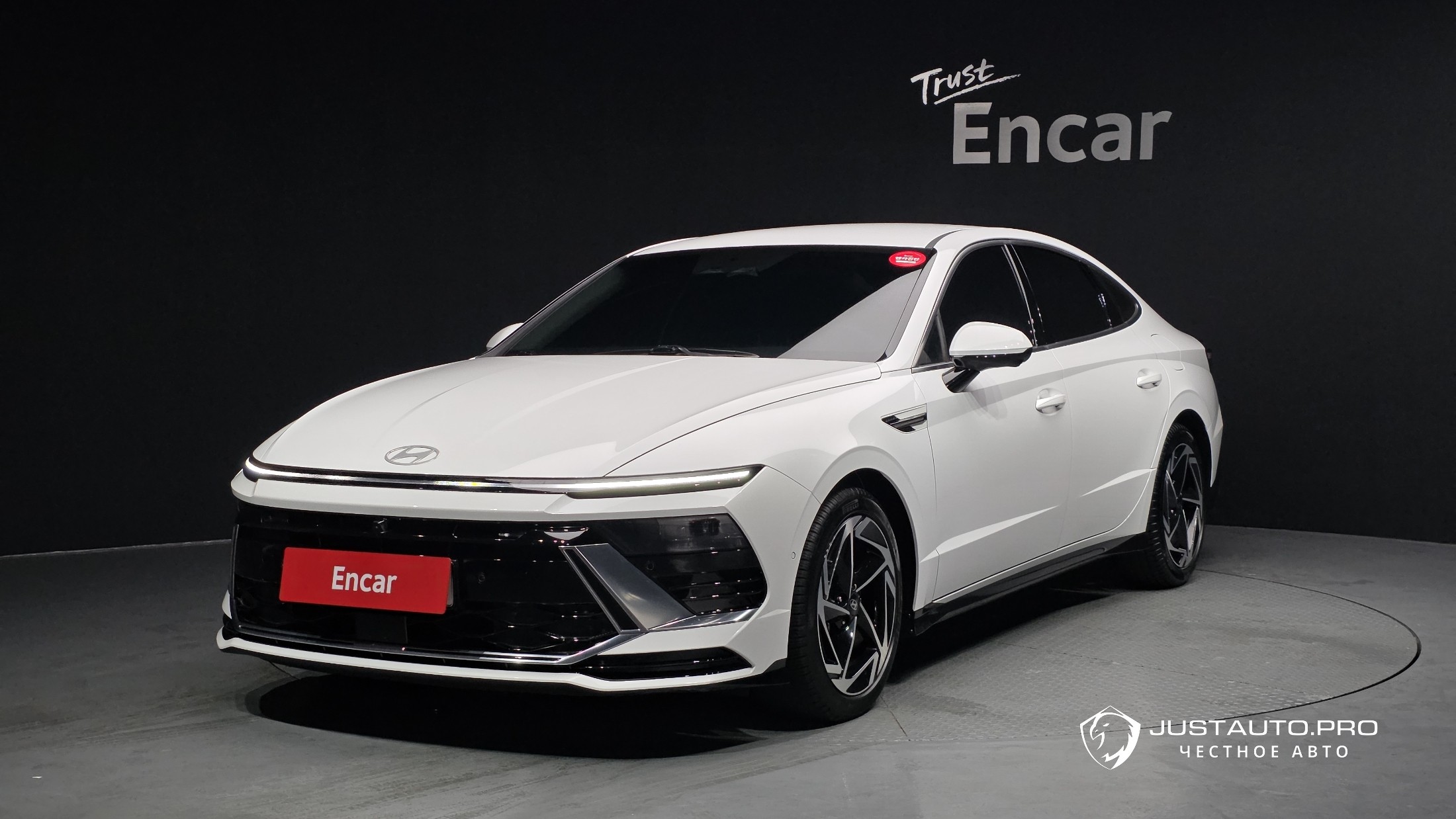 Автомобиль Hyundai Sonata