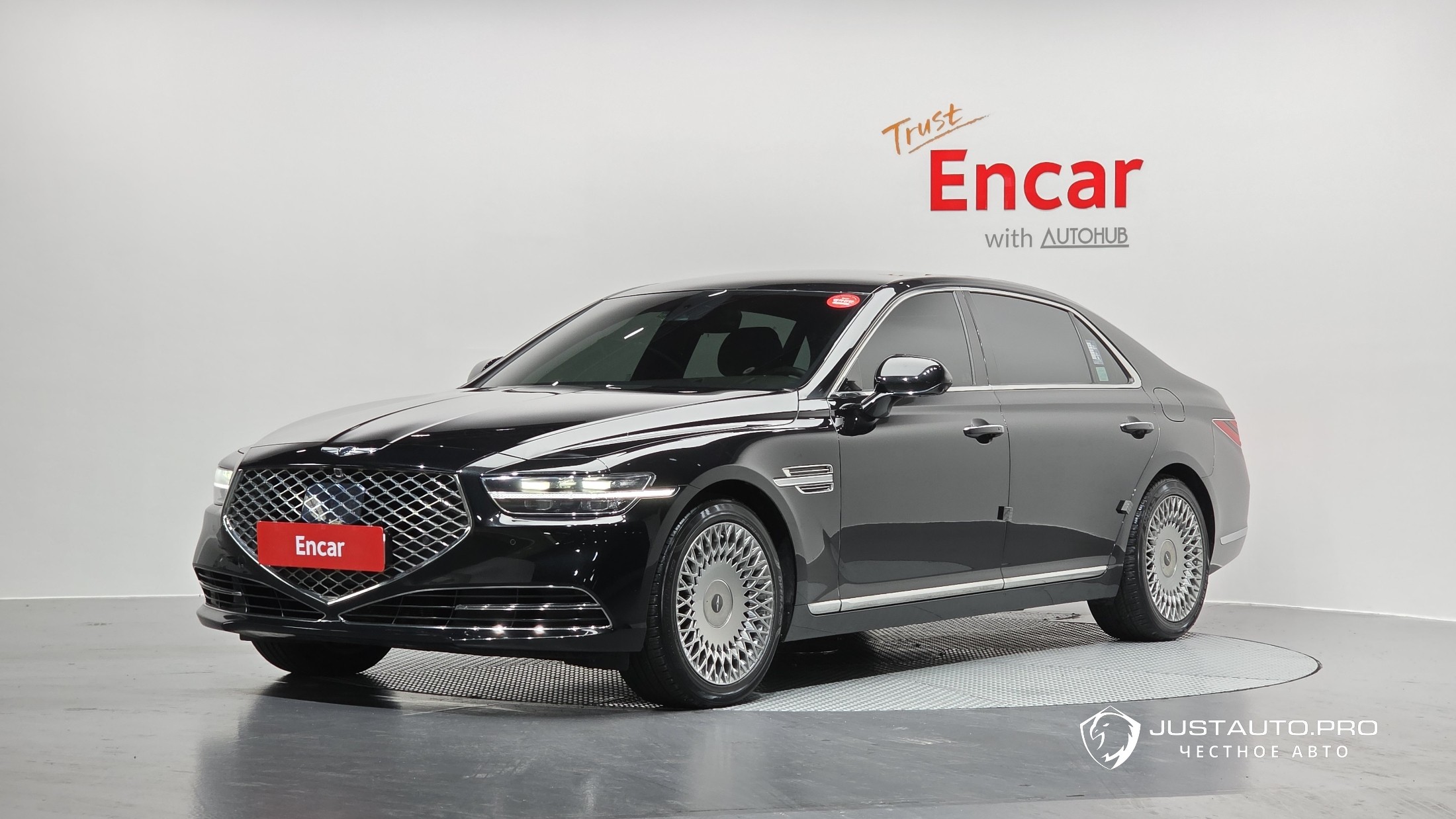 Автомобиль Genesis G90